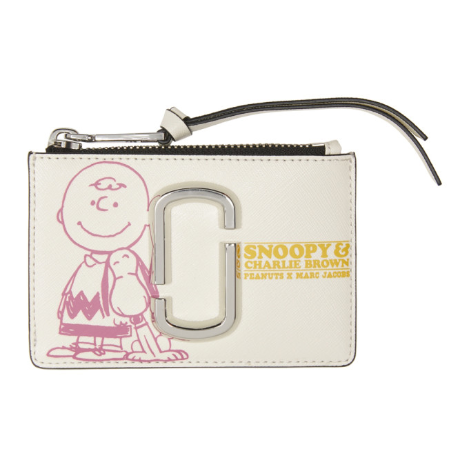 Marc Jacobs White Peanuts Edition The Snapshot Snoopy Zip Wallet