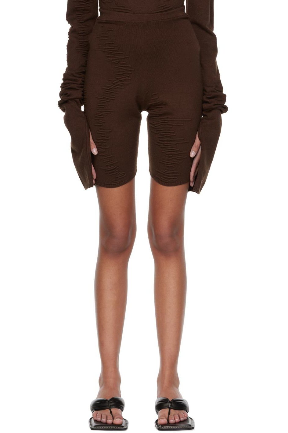 SELASI - Short brun édition KBN Knitwear exclusif à SSENSE