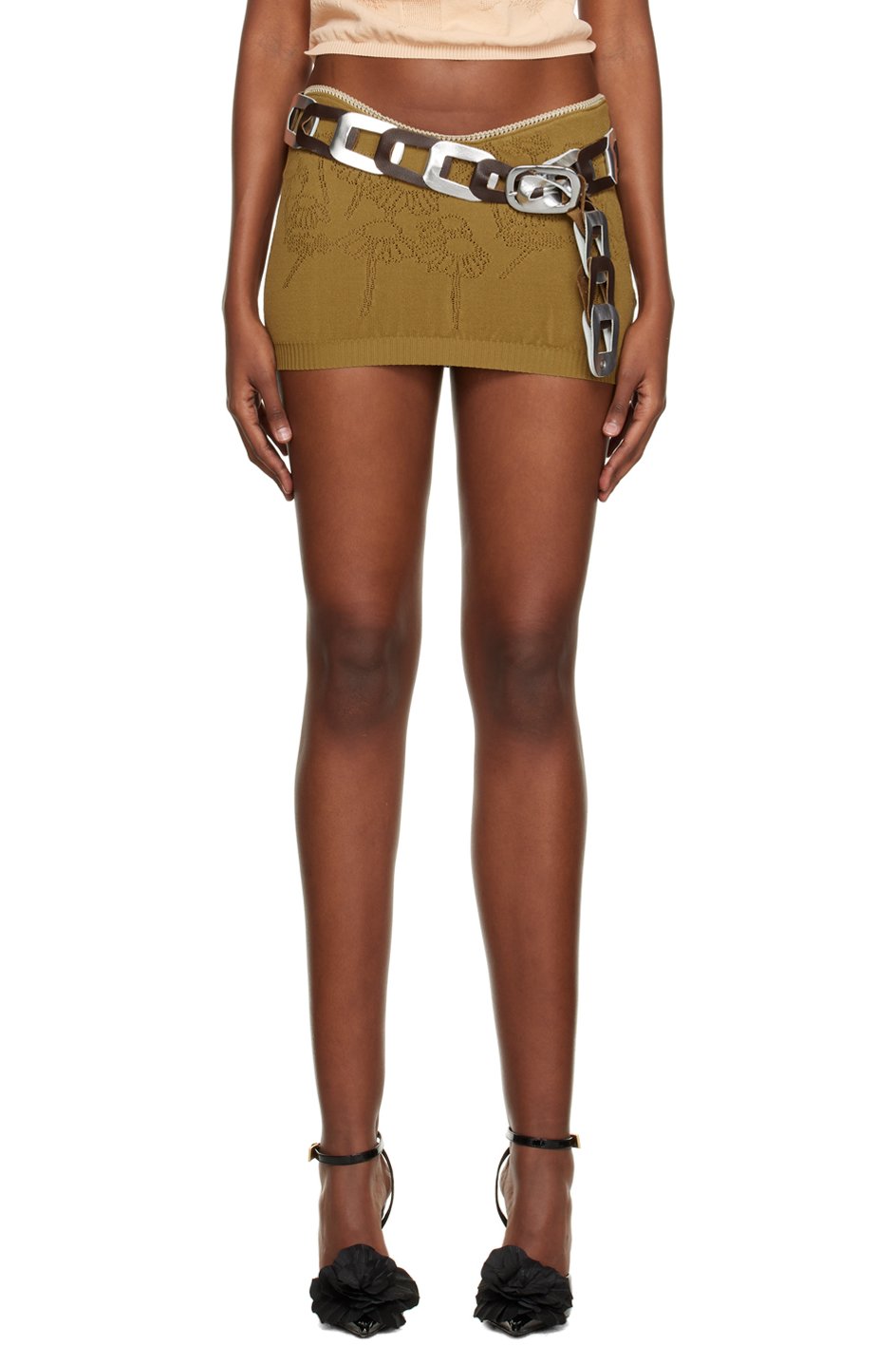 Katya Zelentsova - Minijupe kaki exclusive à SSENSE