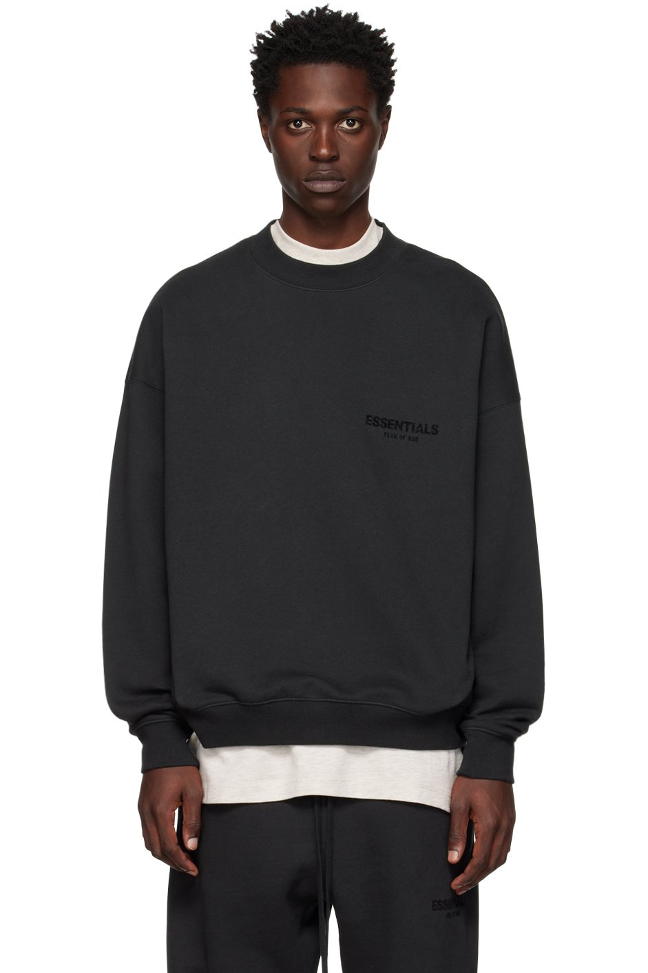 Fear of God ESSENTIALS - 블랙 크루넥 스웨트셔츠