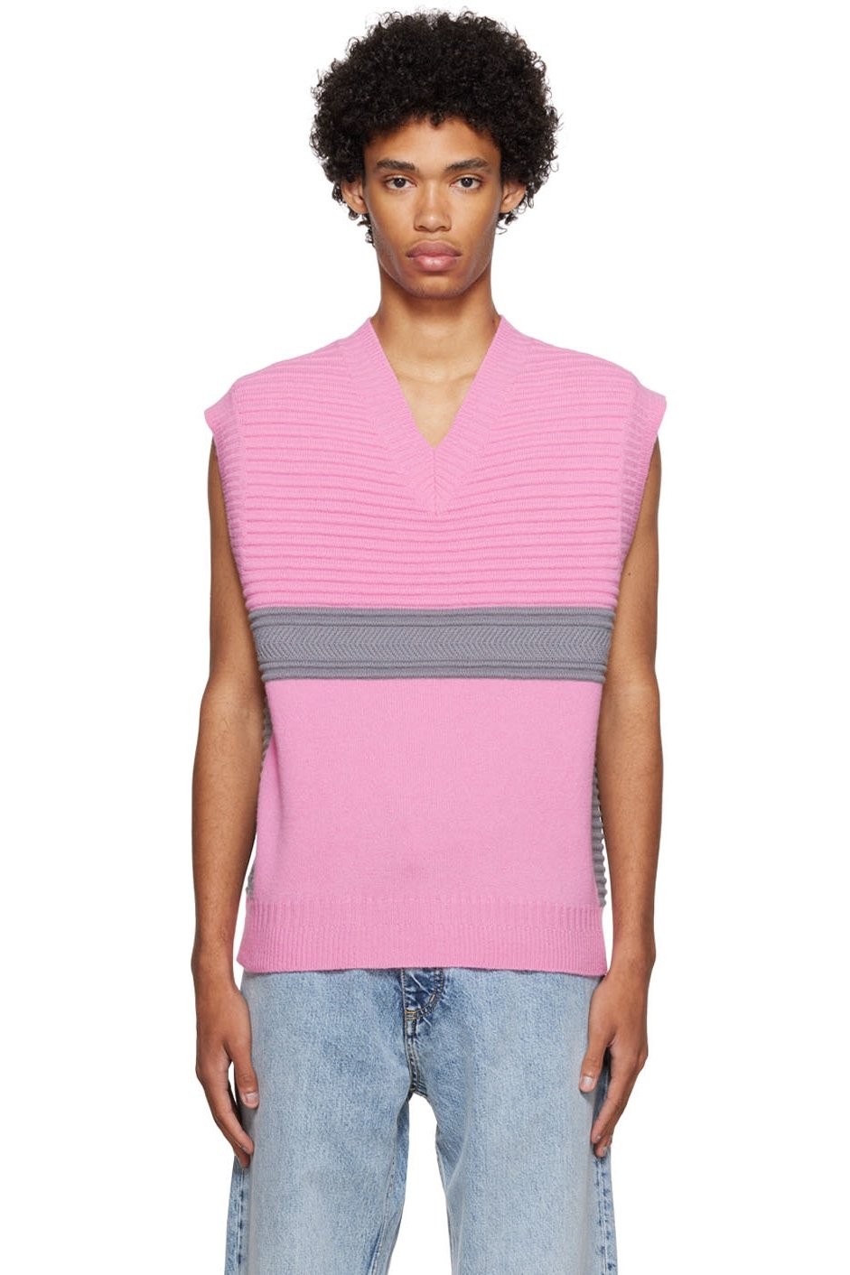 EYTYS - Gilet Mane rose exclusif à SSENSE