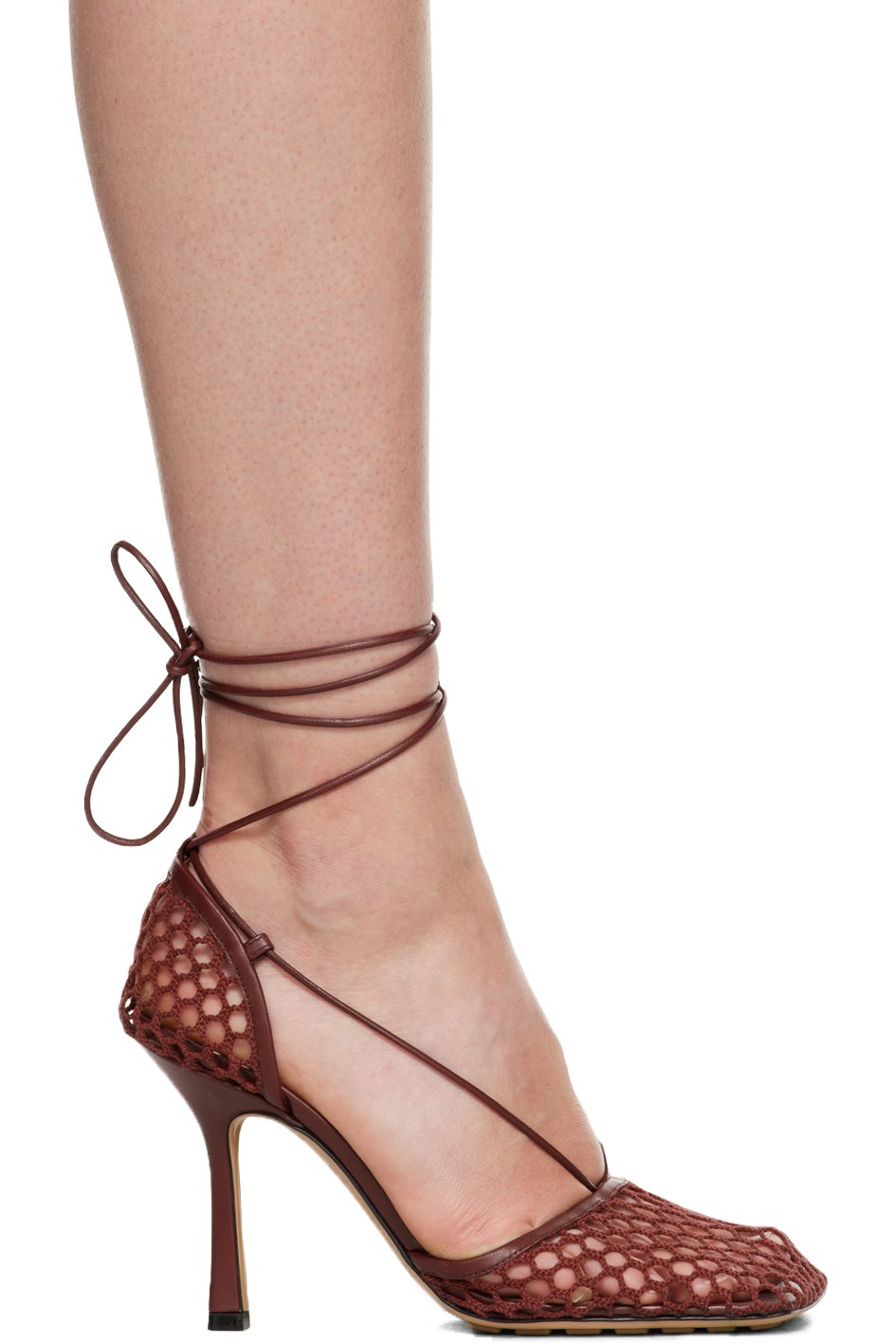 Bottega Veneta - Chaussures à talon aiguille bourgogne en filet extensible