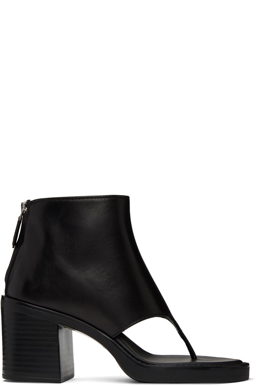 Miu Miu - Bottines noires à bride de style tong