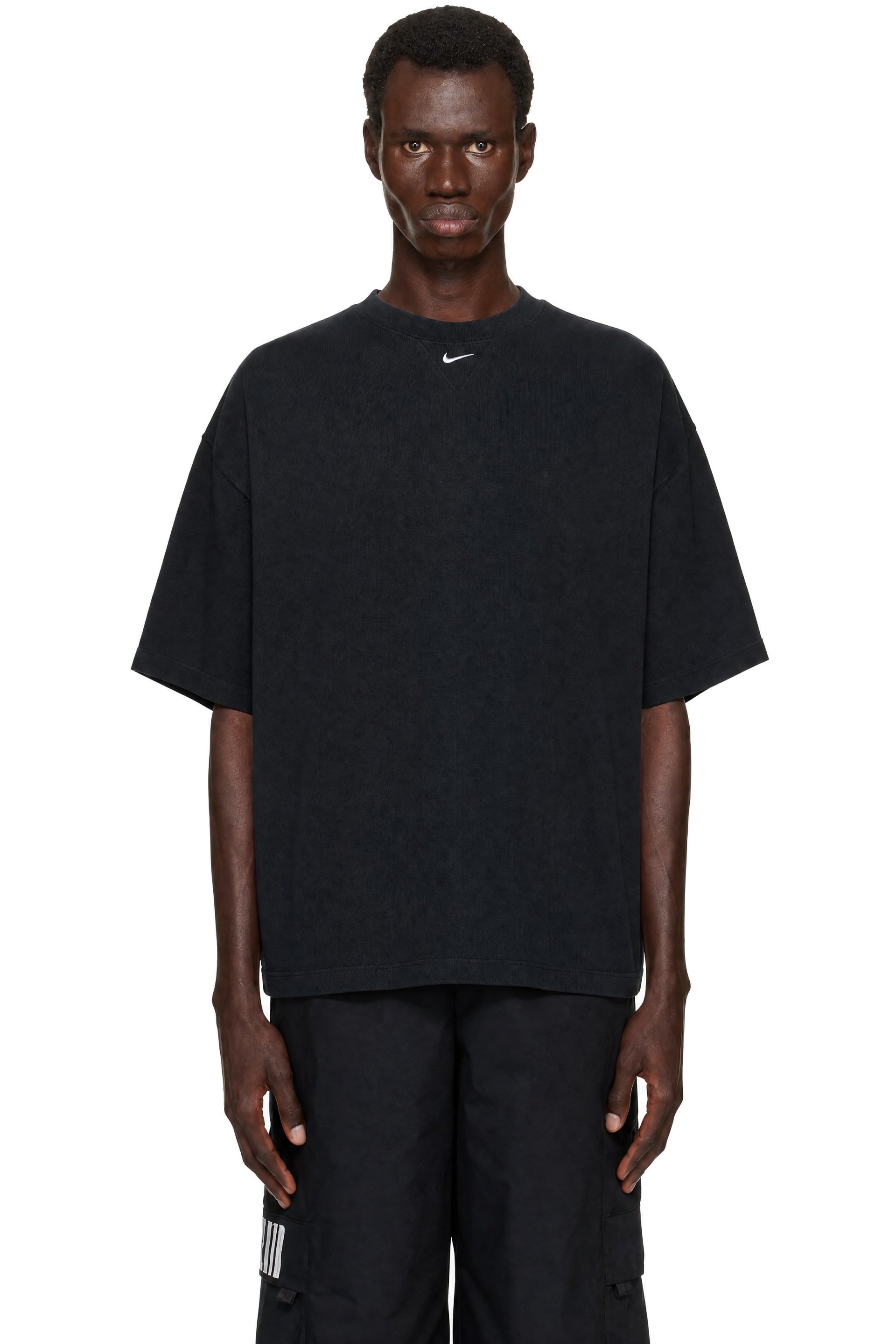 Nike - T-shirt noir à 'Swoosh'