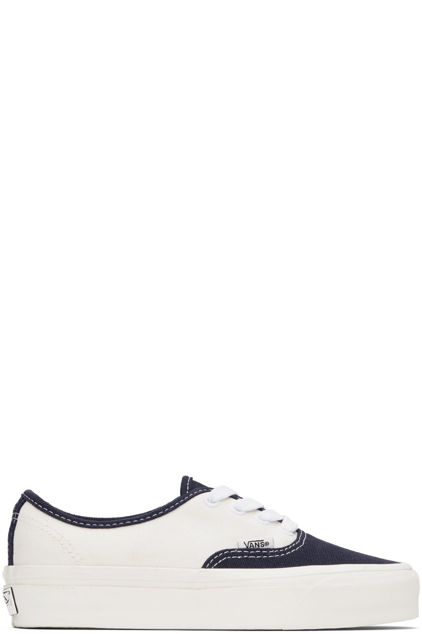 Vans - Baskets Authentic Reissue 44 blanc cassé et bleu marine