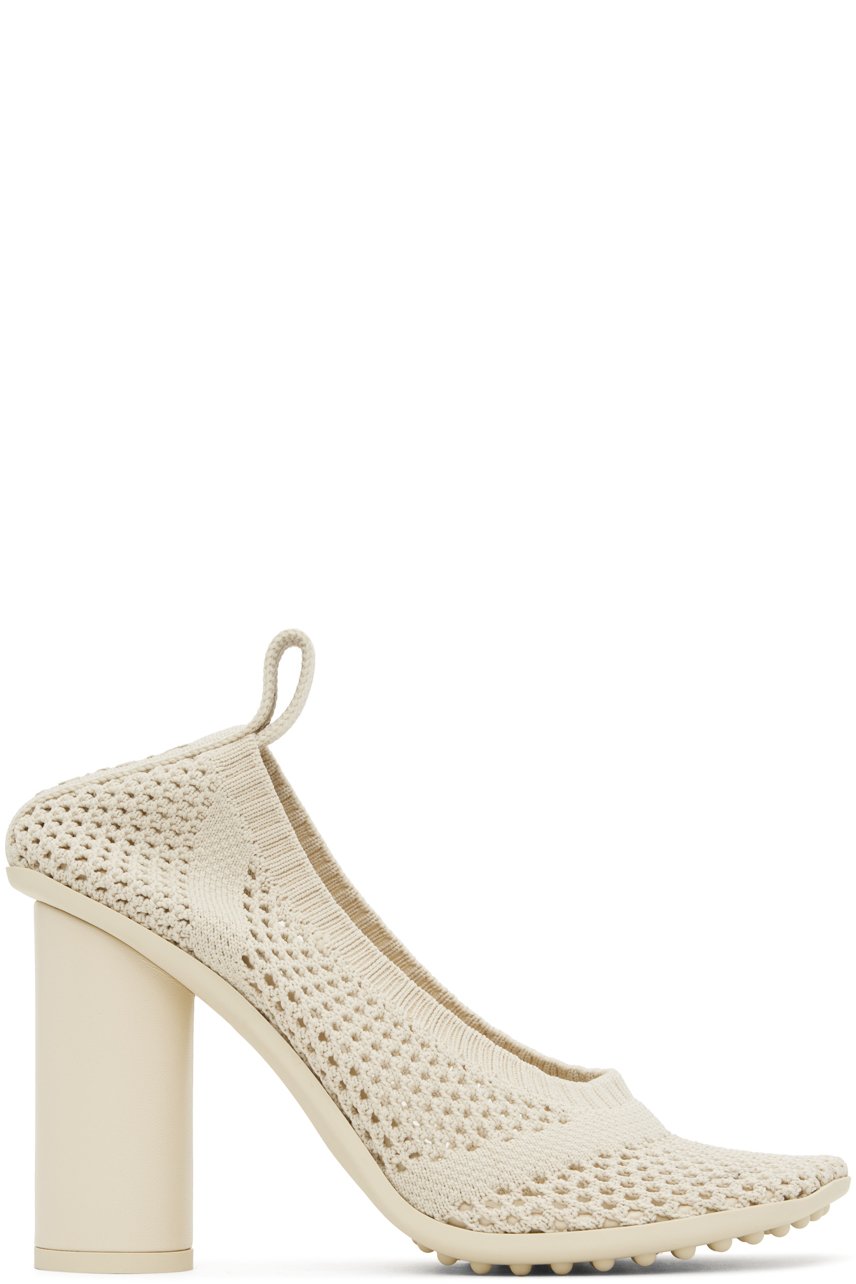 Bottega Veneta - Chaussures à talon Atomic beiges