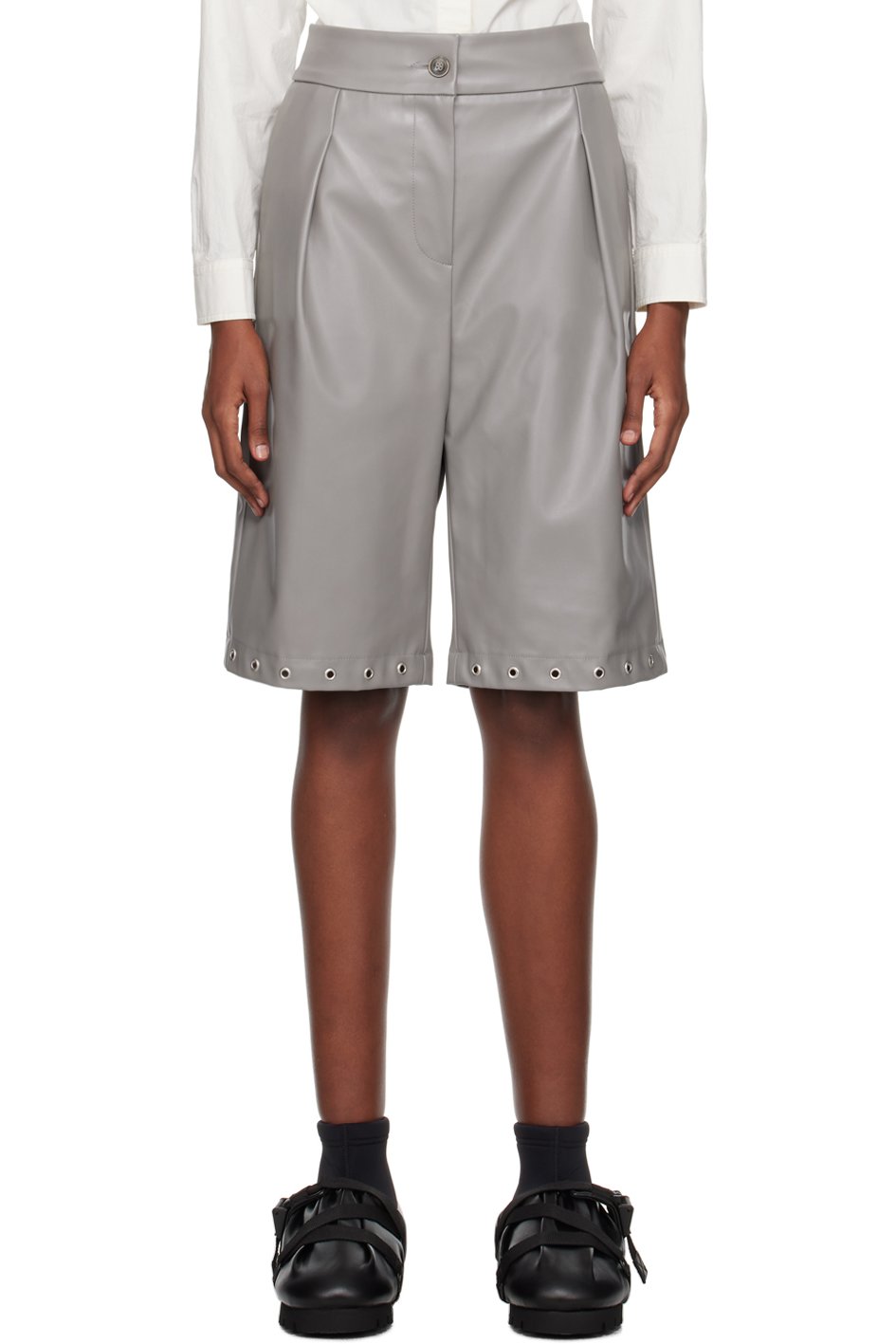 YUME YUME - Short Gardener gris en cuir synthétique