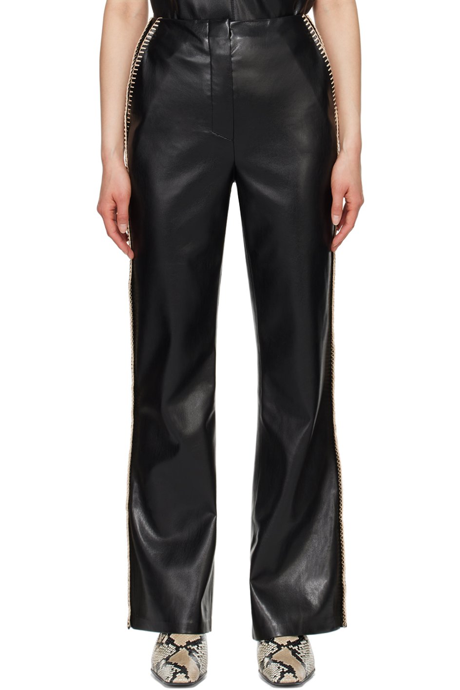 Nanushka - Pantalon Manola noir en cuir synthétique