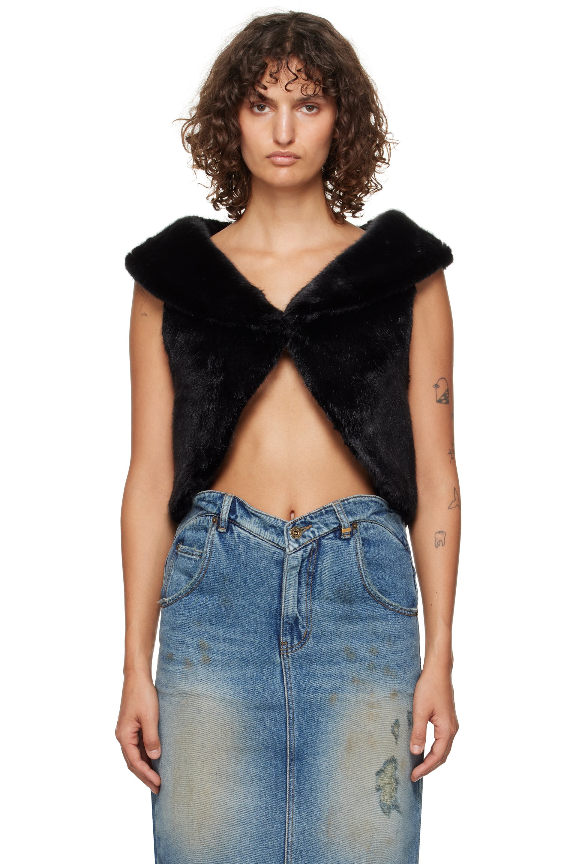 We11done - Black Cropped Faux-Fur Vest