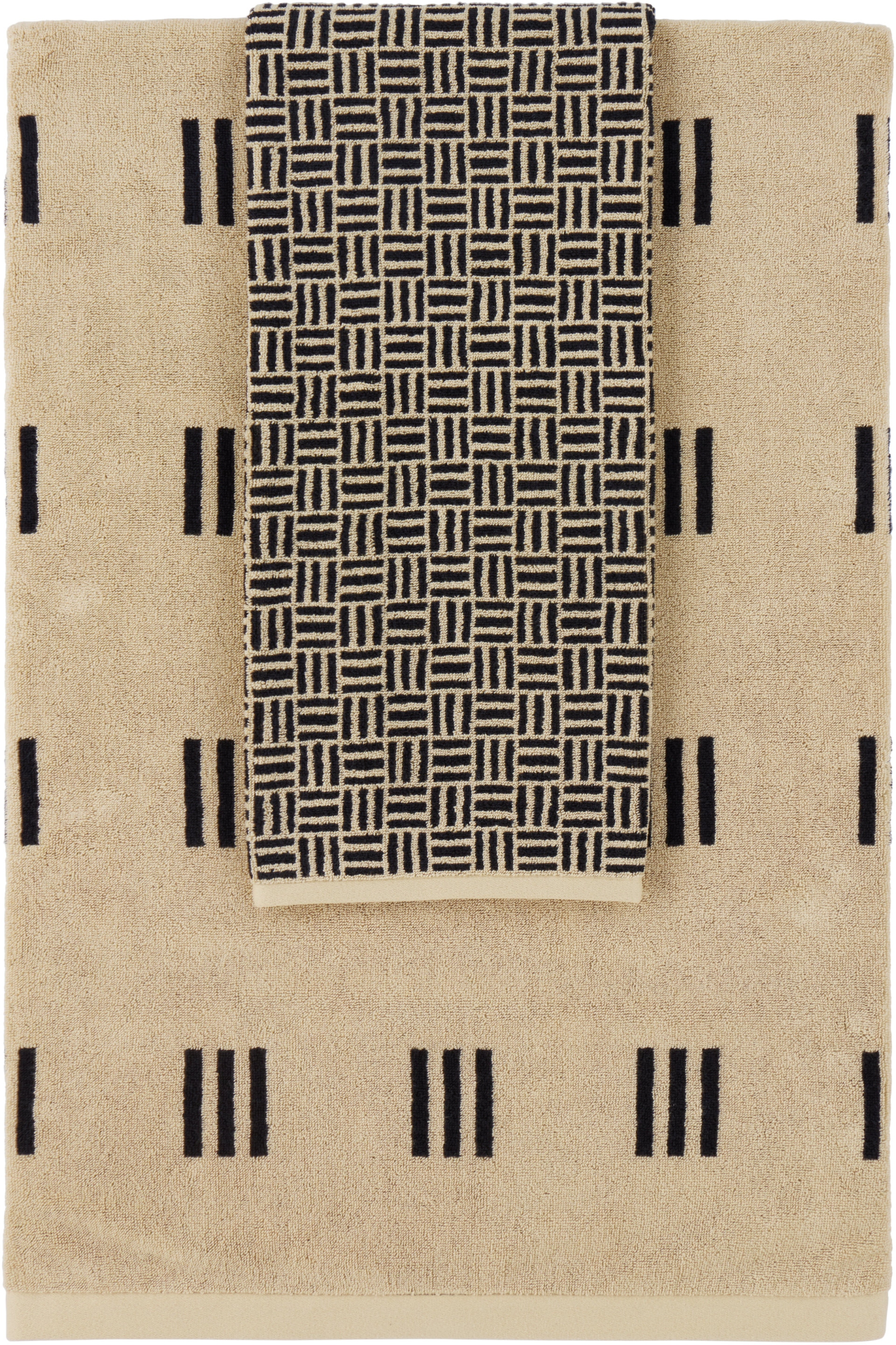 Baina - Beige & Black Torrens Claremont Towel Set