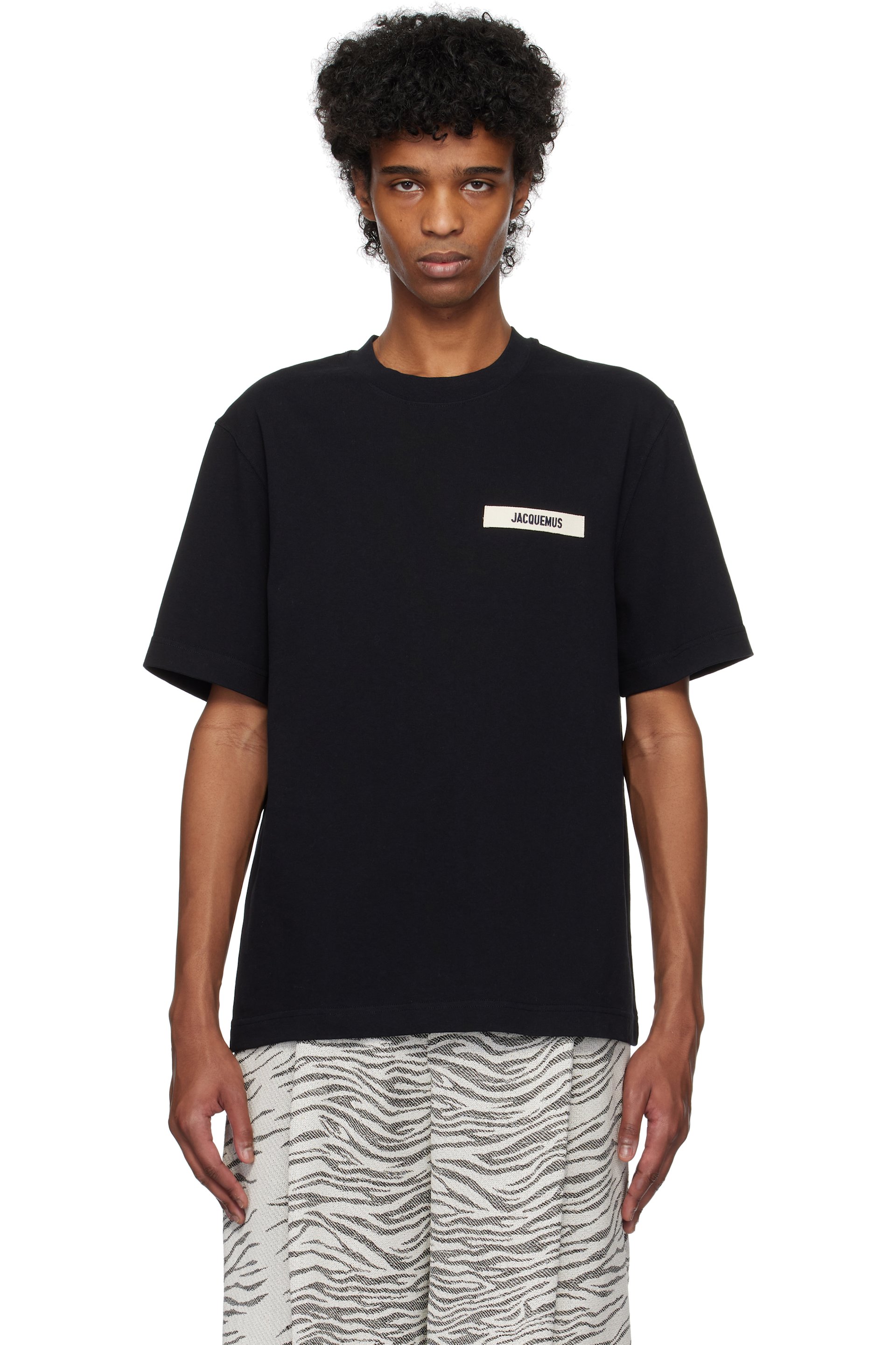 JACQUEMUS - T-shirt noir à écusson en gros-grain - Les classiques