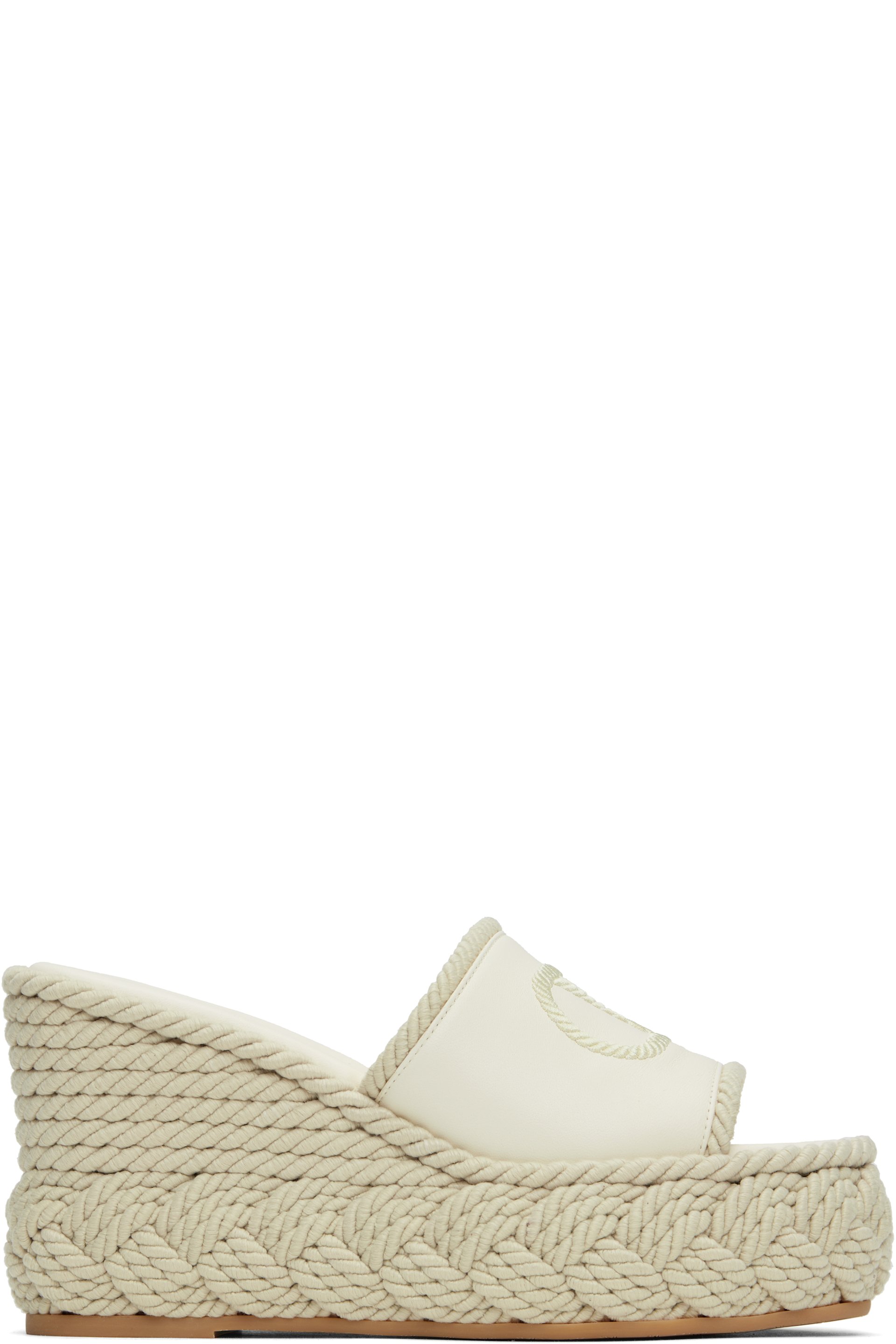 Valentino Garavani - Sandales à enfiler blanc cassé en cordons de soie à talon compensé et à logo en V