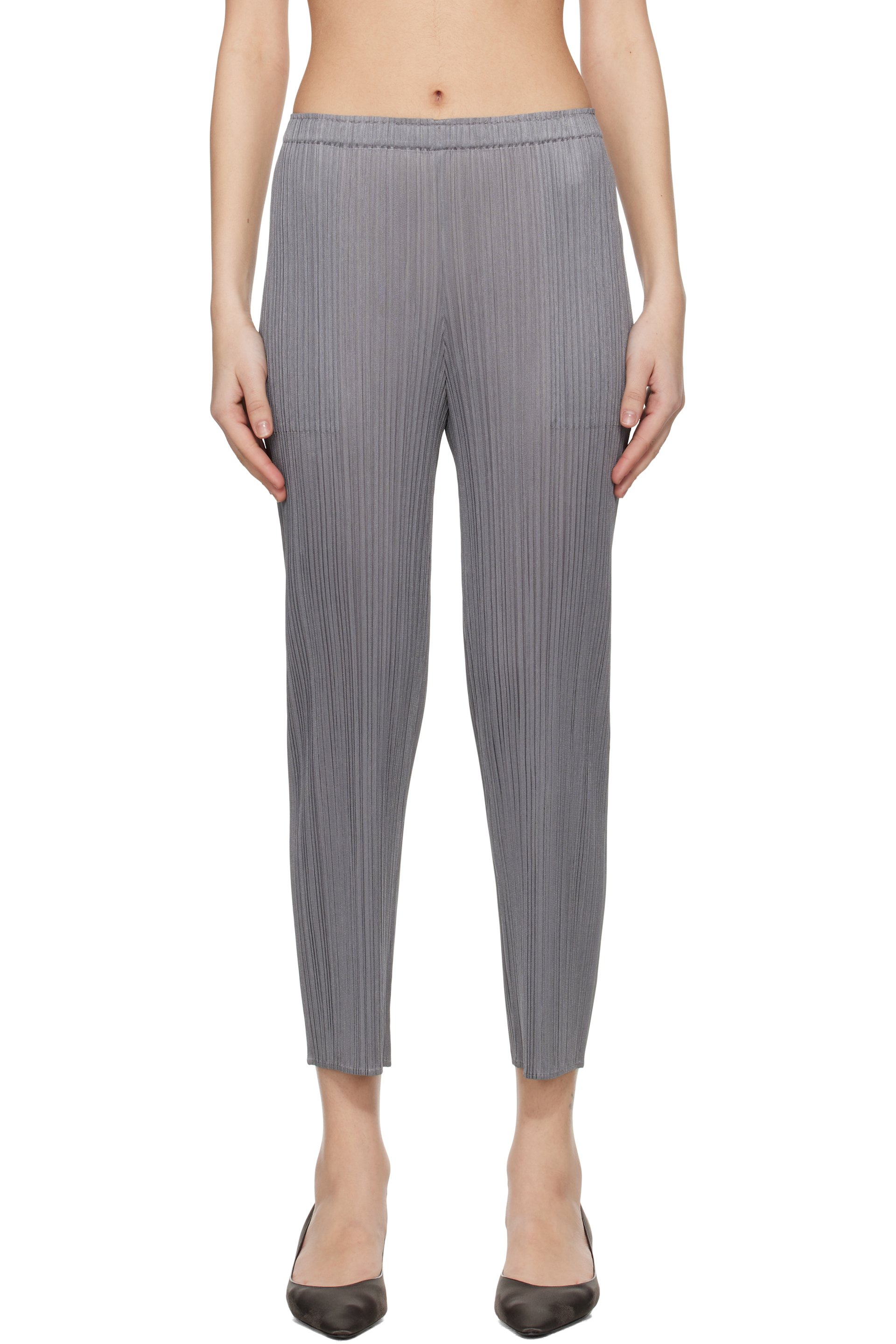 PLEATS PLEASE ISSEY MIYAKE - Pantalon gris - BASICS