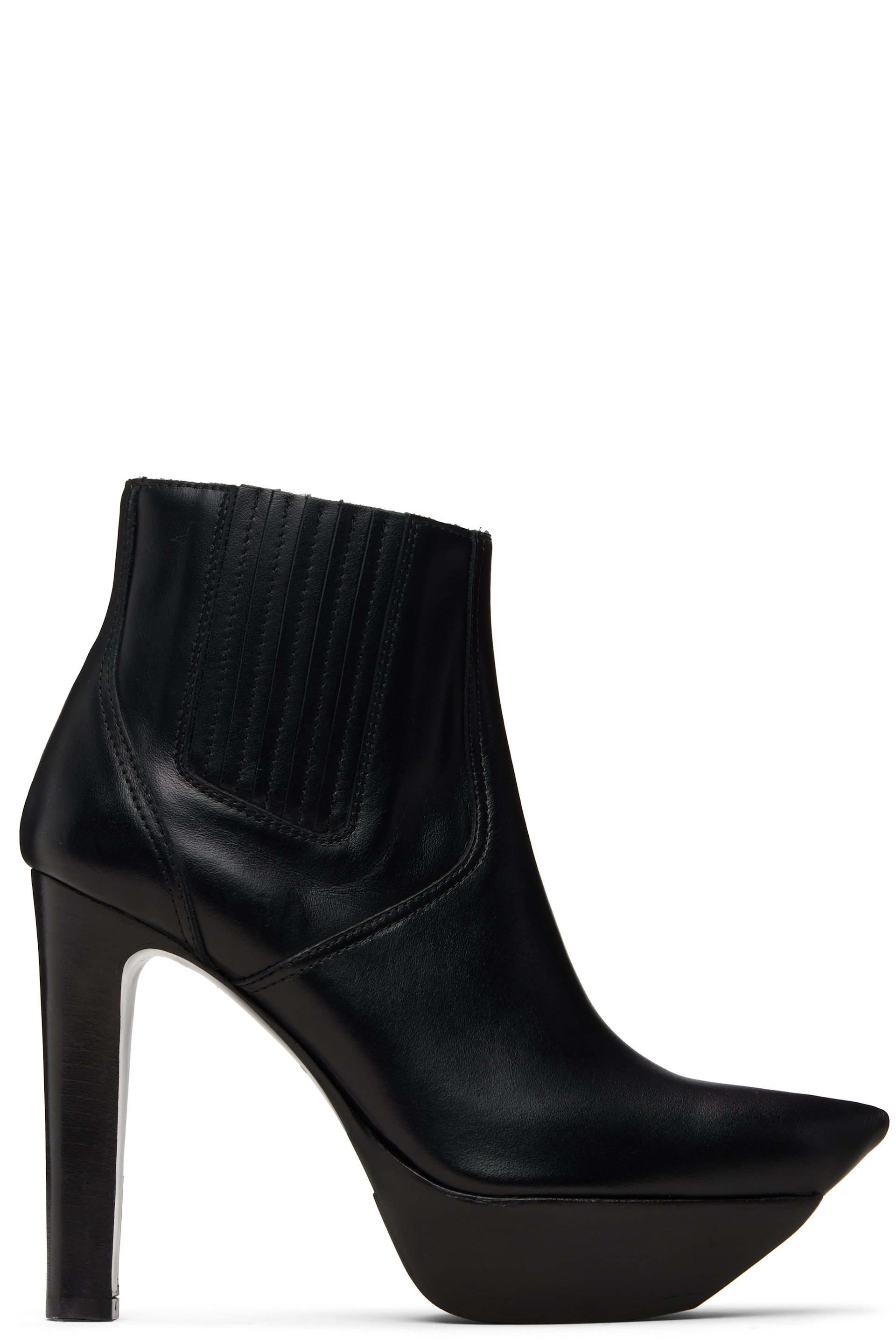 R13 - Bottines à talon noires à bout pointu et à plateforme