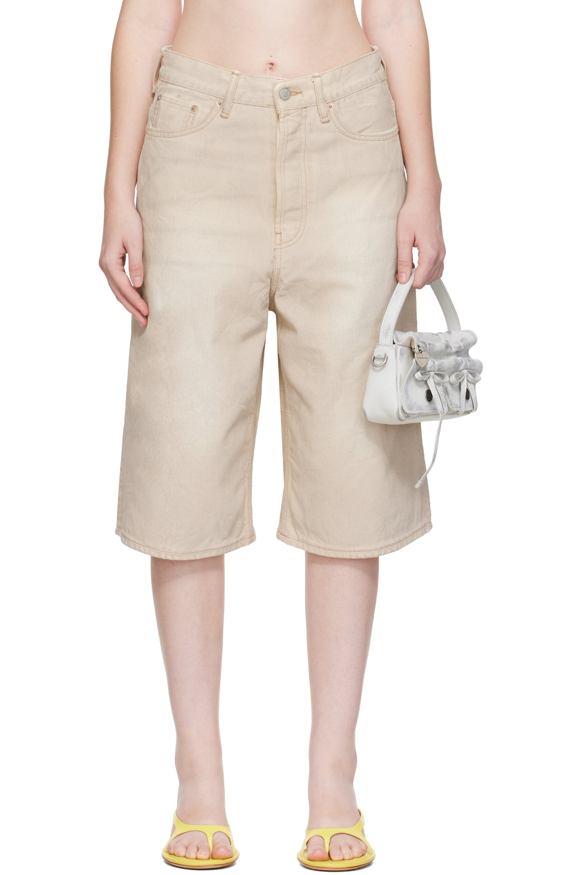 Acne Studios - Short beige en denim enduit