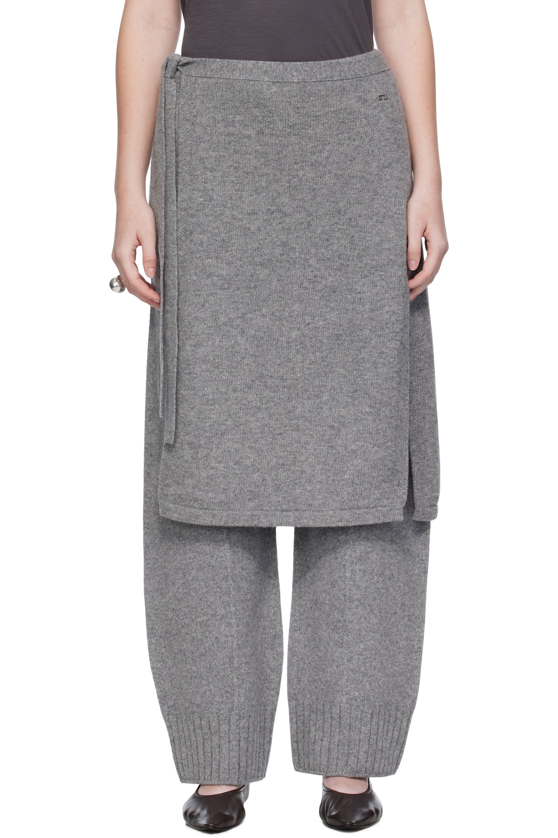 UMARMUNG - Pantalon de détente Wholegarment gris à empiècement de style jupe