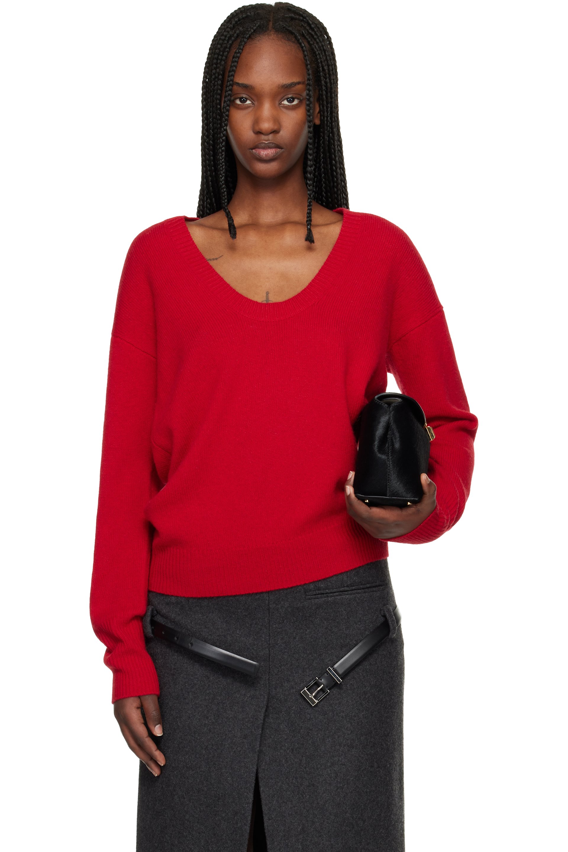 Commission - Pull rouge à encolure arrondie
