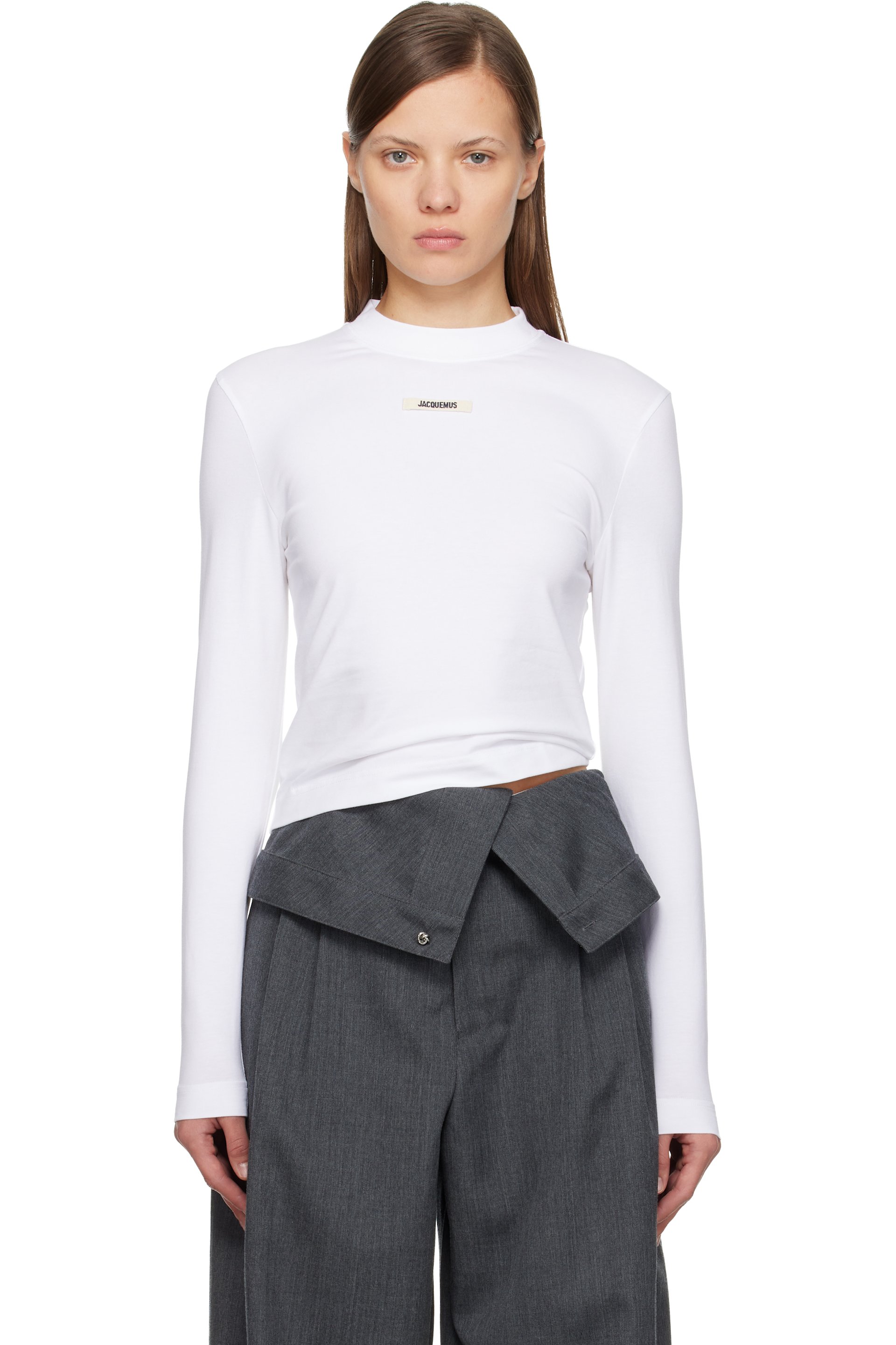 JACQUEMUS - T-shirt à manches longues blanc à écusson en gros-grain
