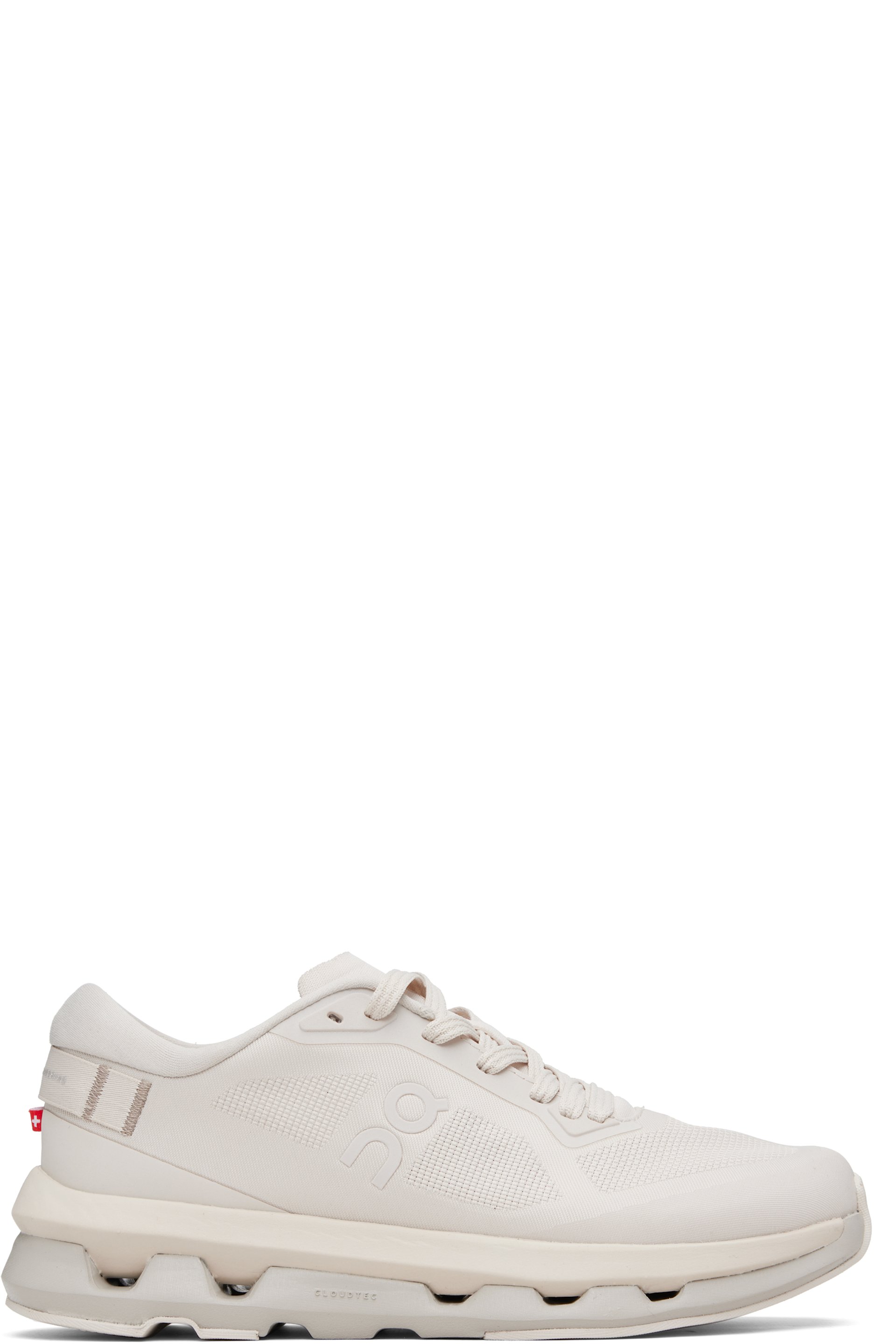 On - Baskets Cloudzone blanc cassé