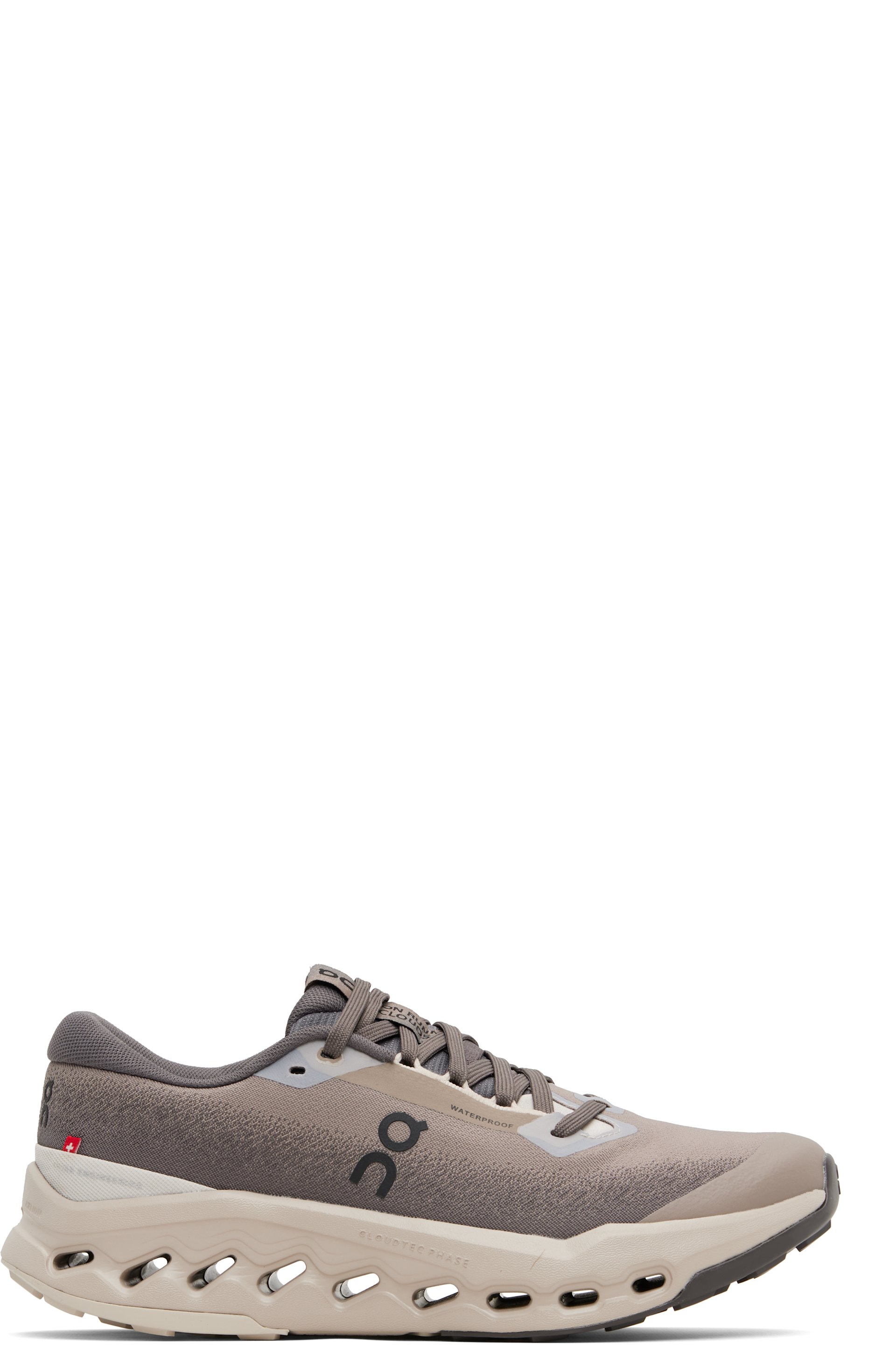 On - Baskets de randonnée imperméables Cloudsurfer 2 grises
