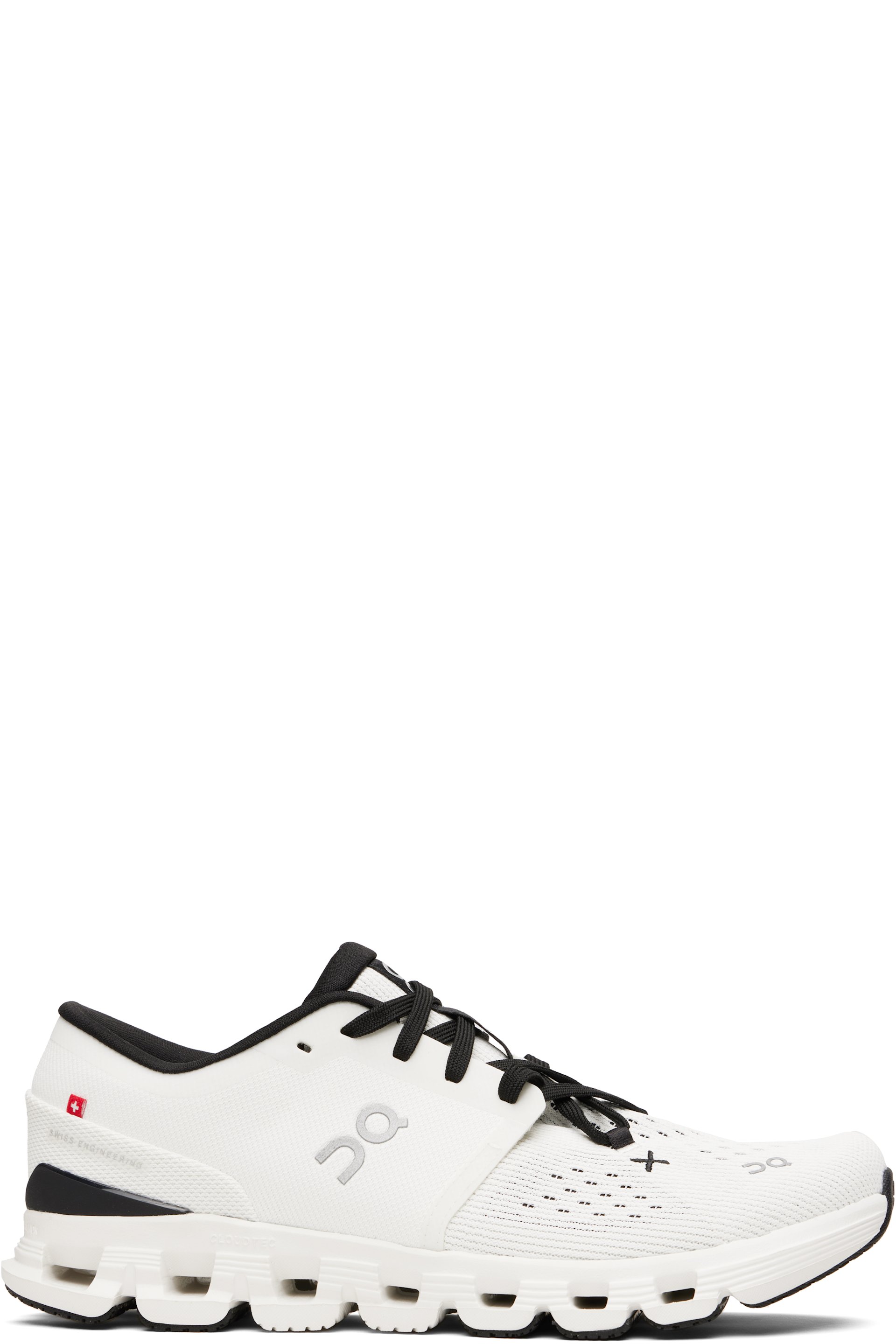 On - Baskets Cloud X 4 blanches