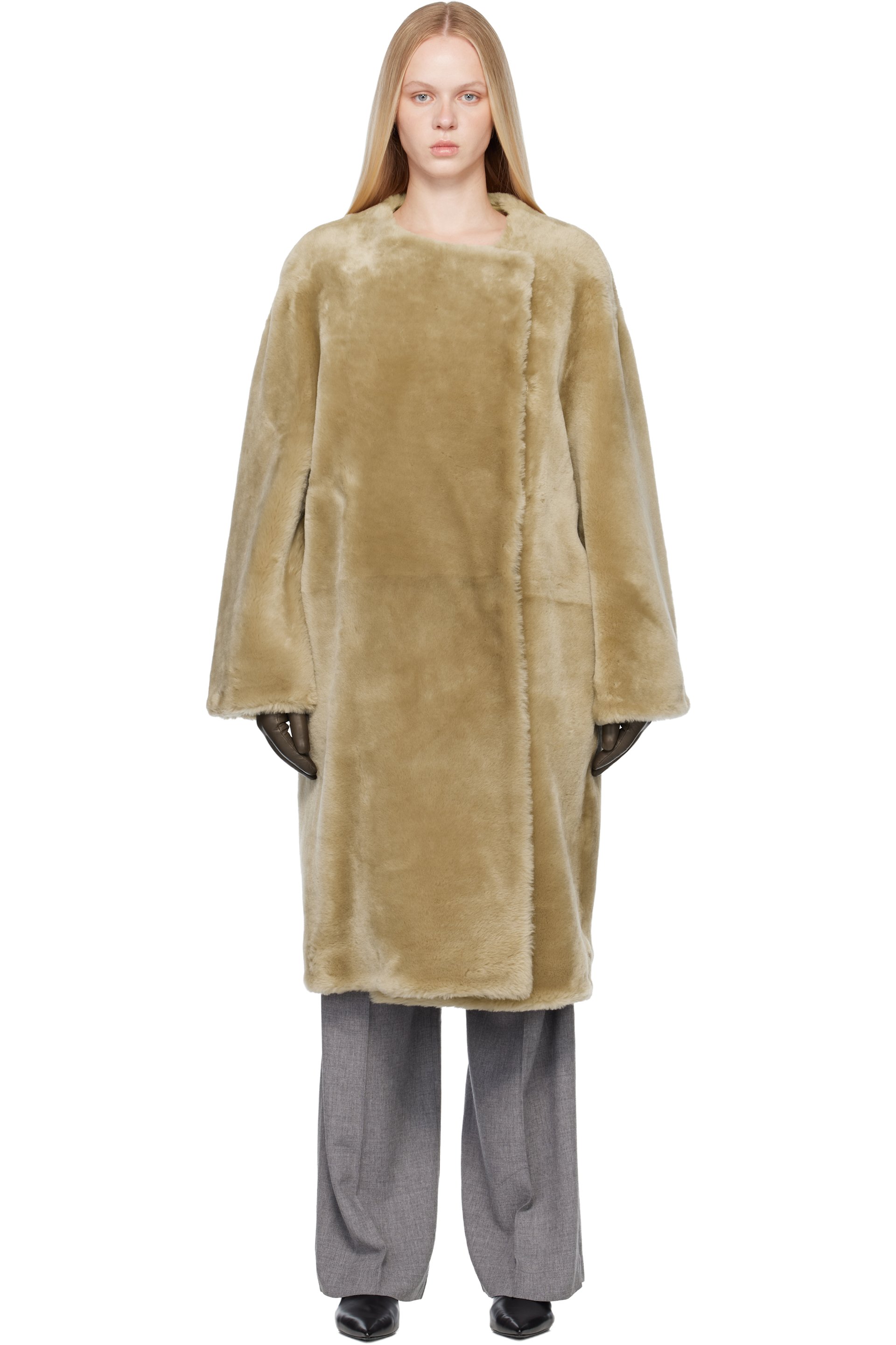 TOTEME - Beige Collarless Shearling Coat