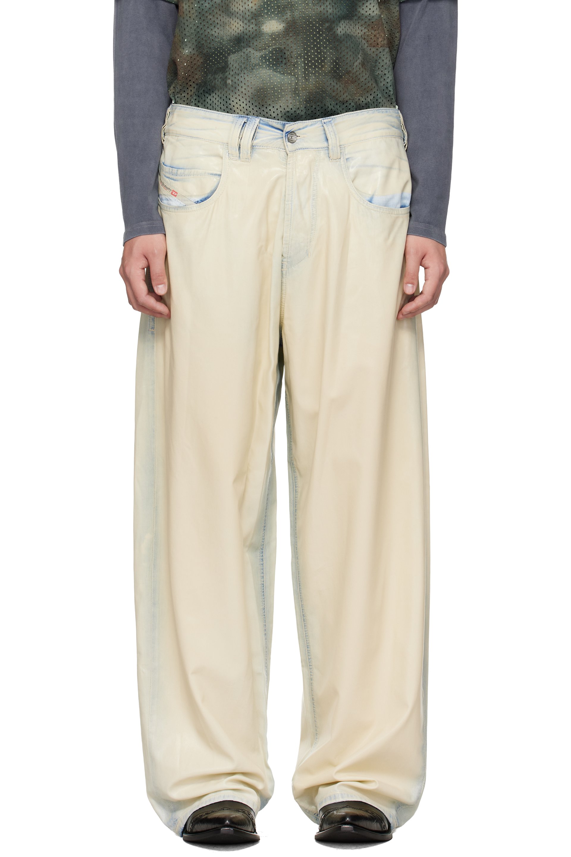 Diesel - Blue & Off-White Regular Waist 1997 D-Enim-M Relaxed Jeans