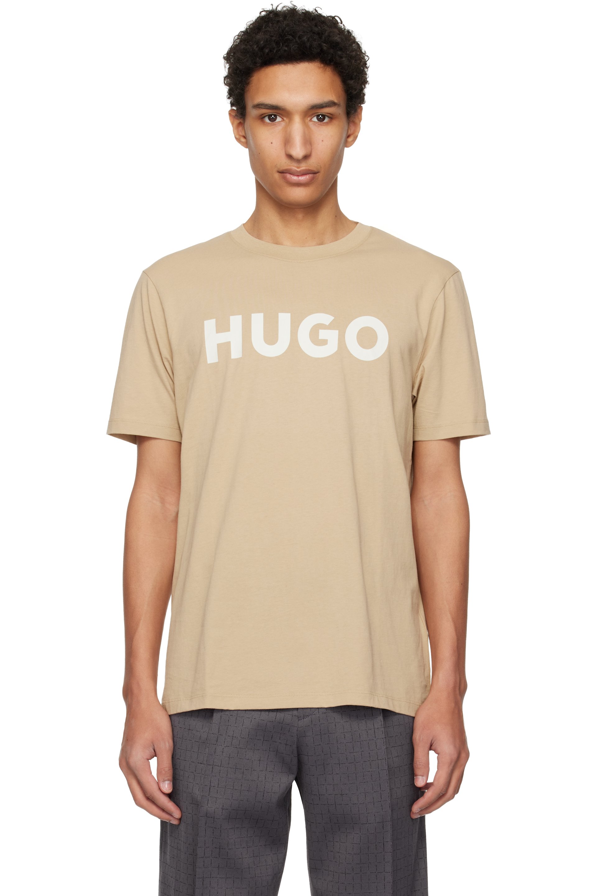 Hugo - ベージュ ロゴプリント Tシャツ
