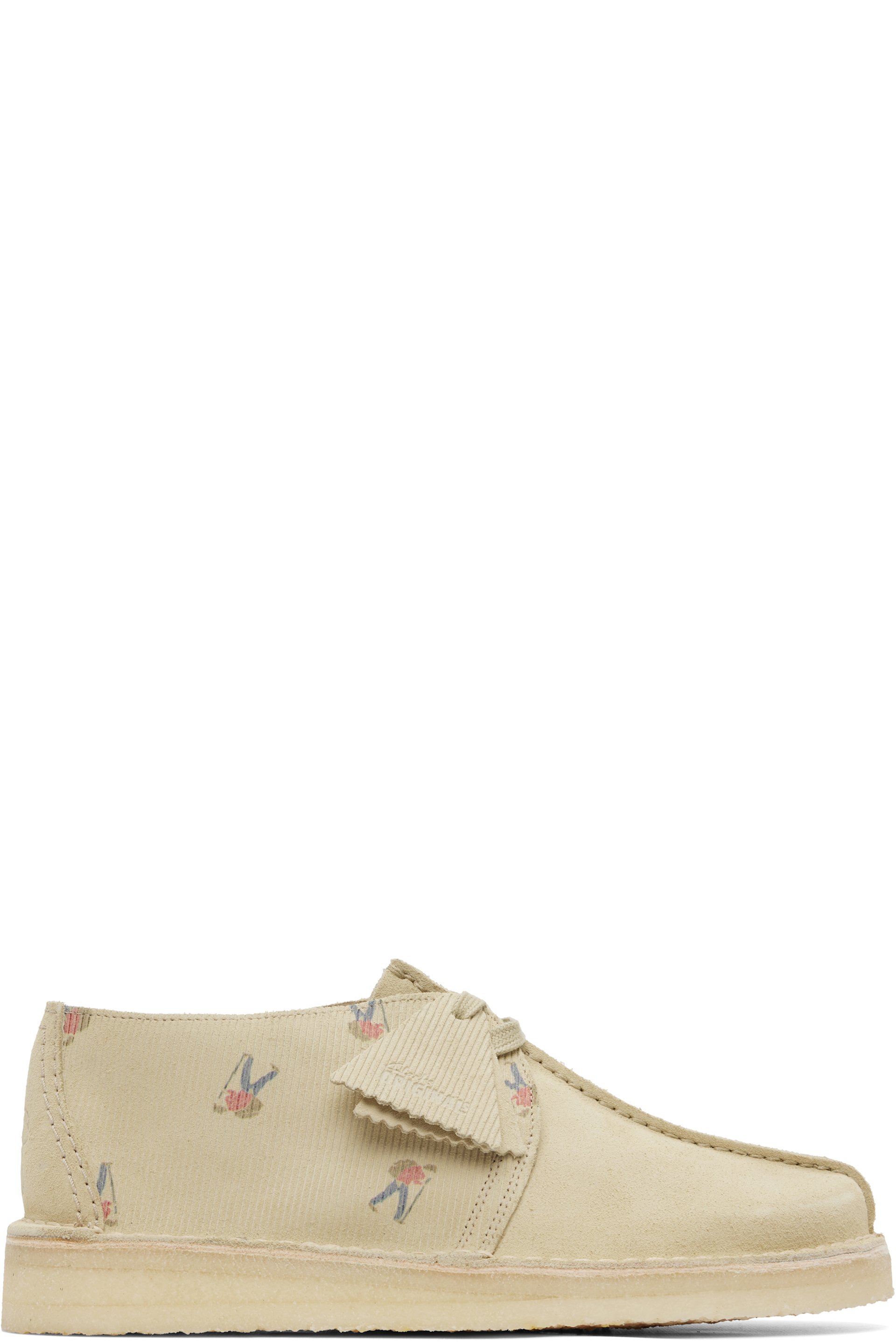 Clarks Originals - Beige Desert Trek Derbys