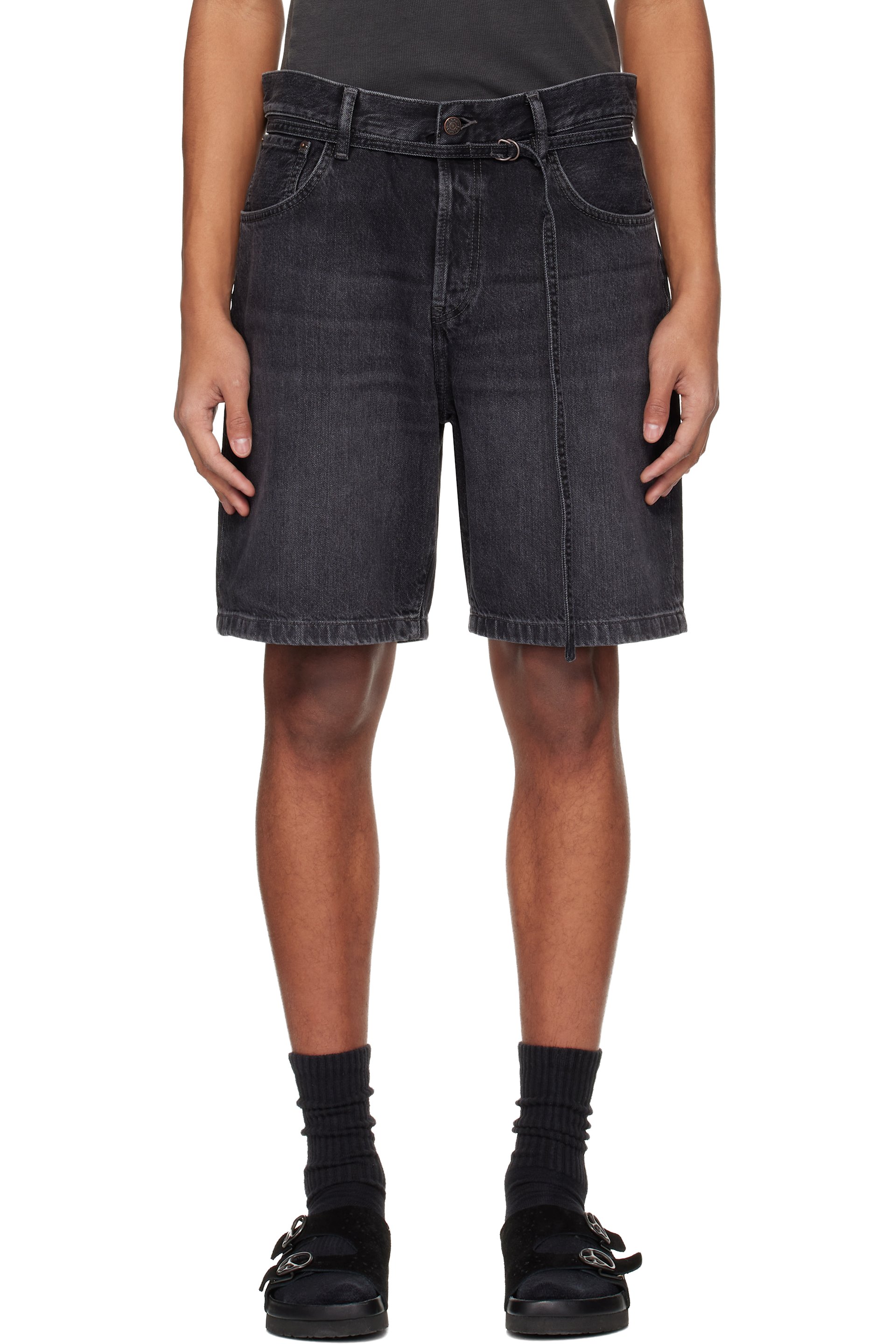 メンズ用 Acne Studios ショートパンツ | SSENSE 日本