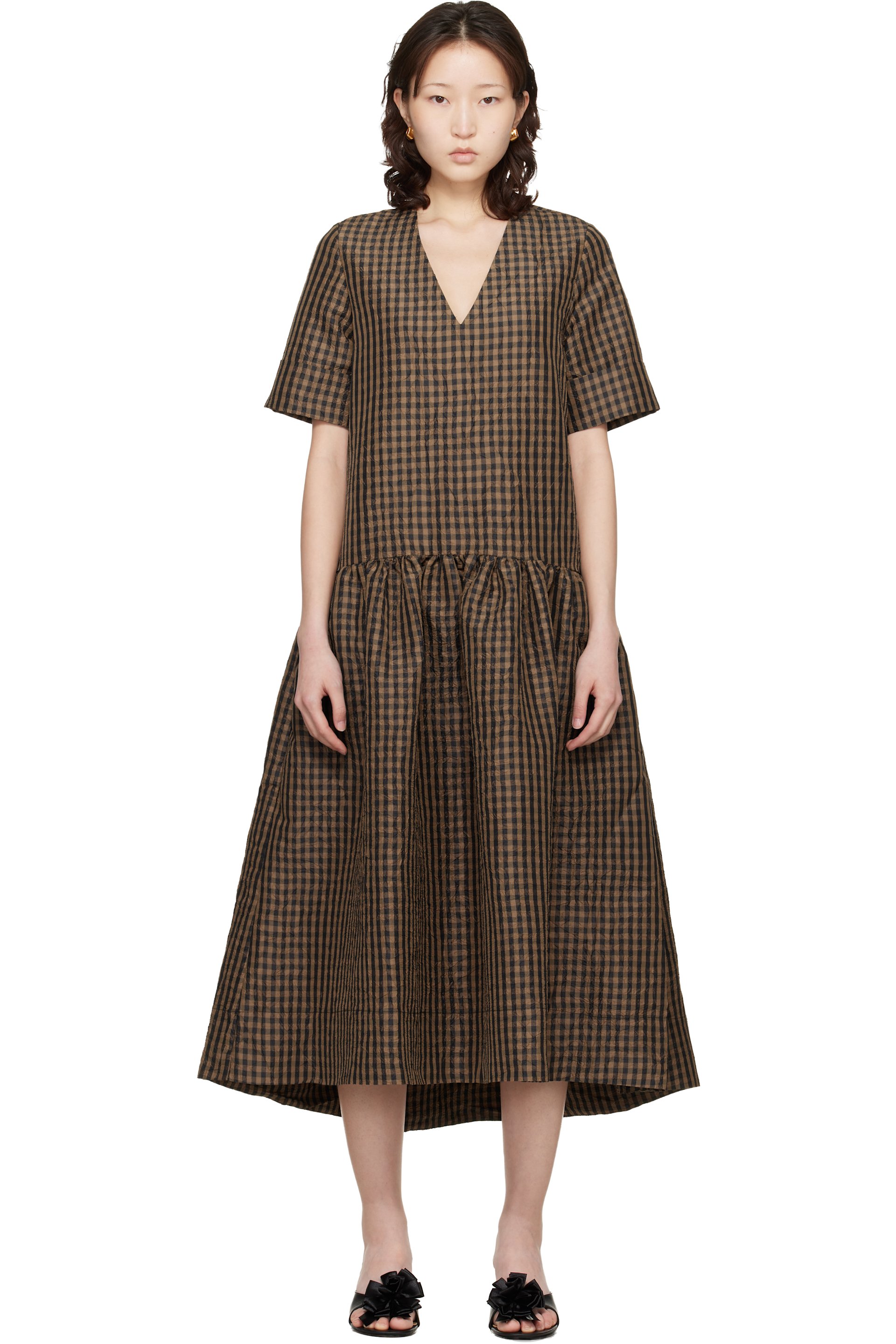 GANNI - Robe longue froissée brune à carreaux