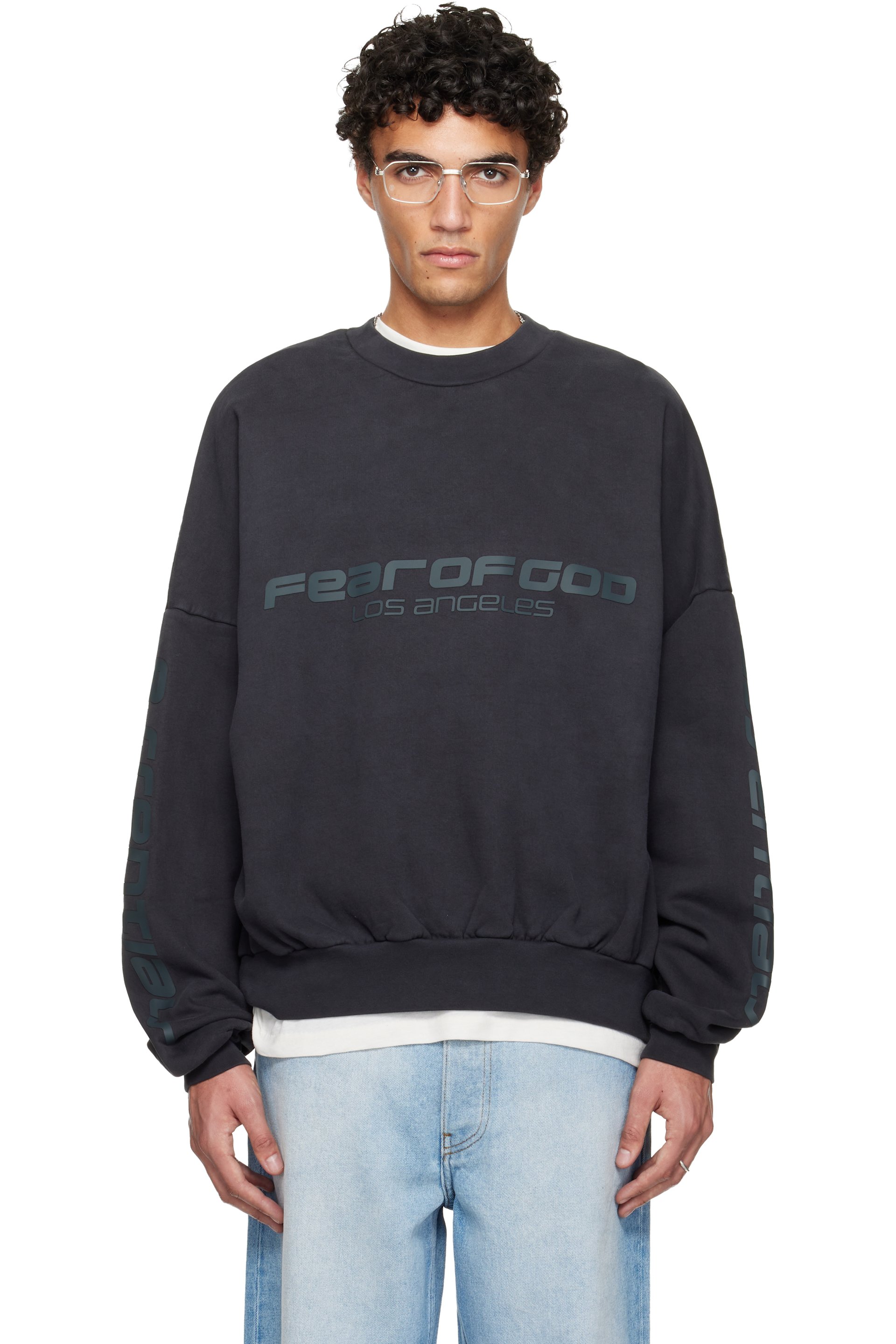 Fear of God ESSENTIALS - Black Holiday 'Los Angeles' Heavy Fleece Cropped Sweatshirt