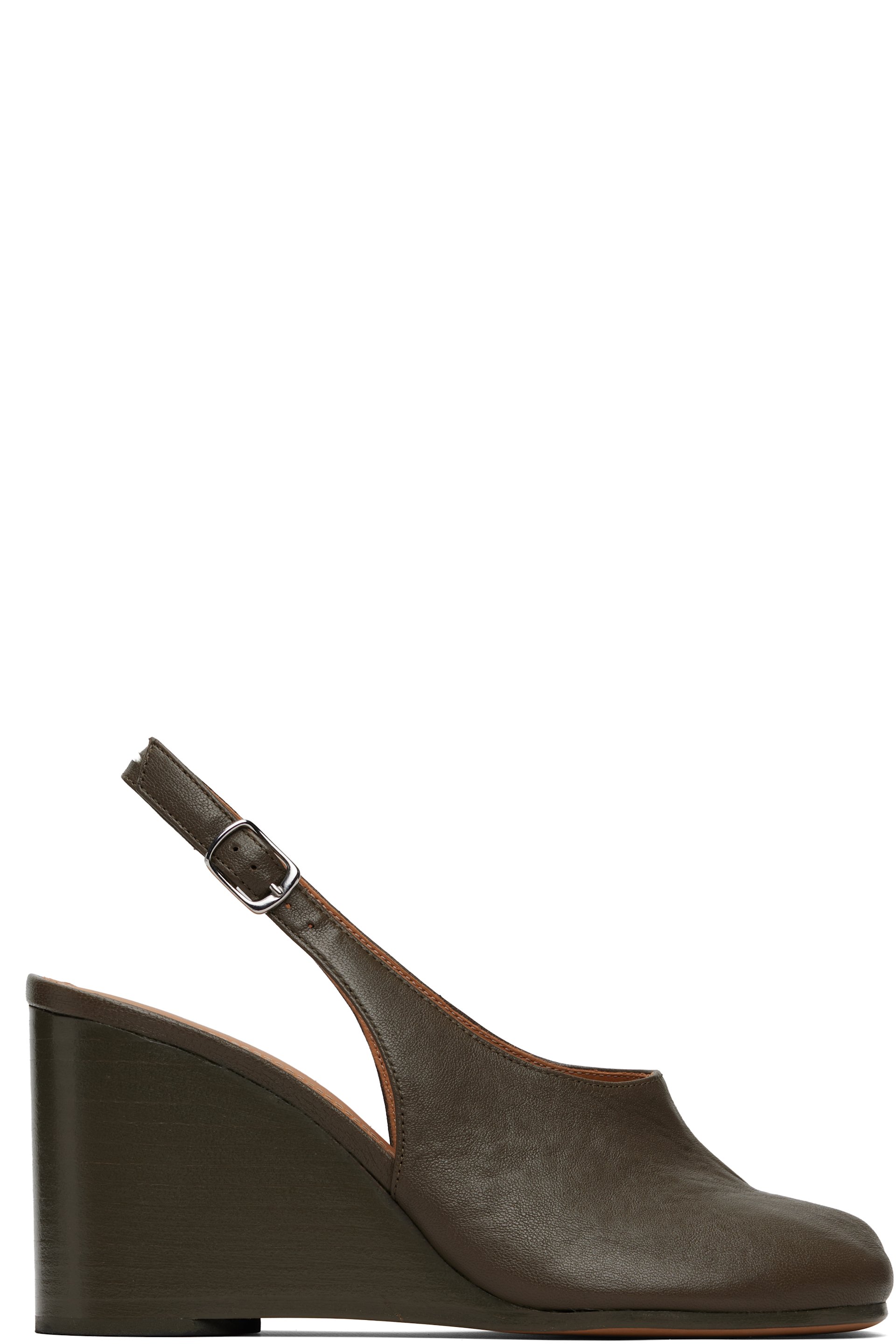 Maison Margiela - Chaussures à talon taupes à talon compensé et à bout Tabi