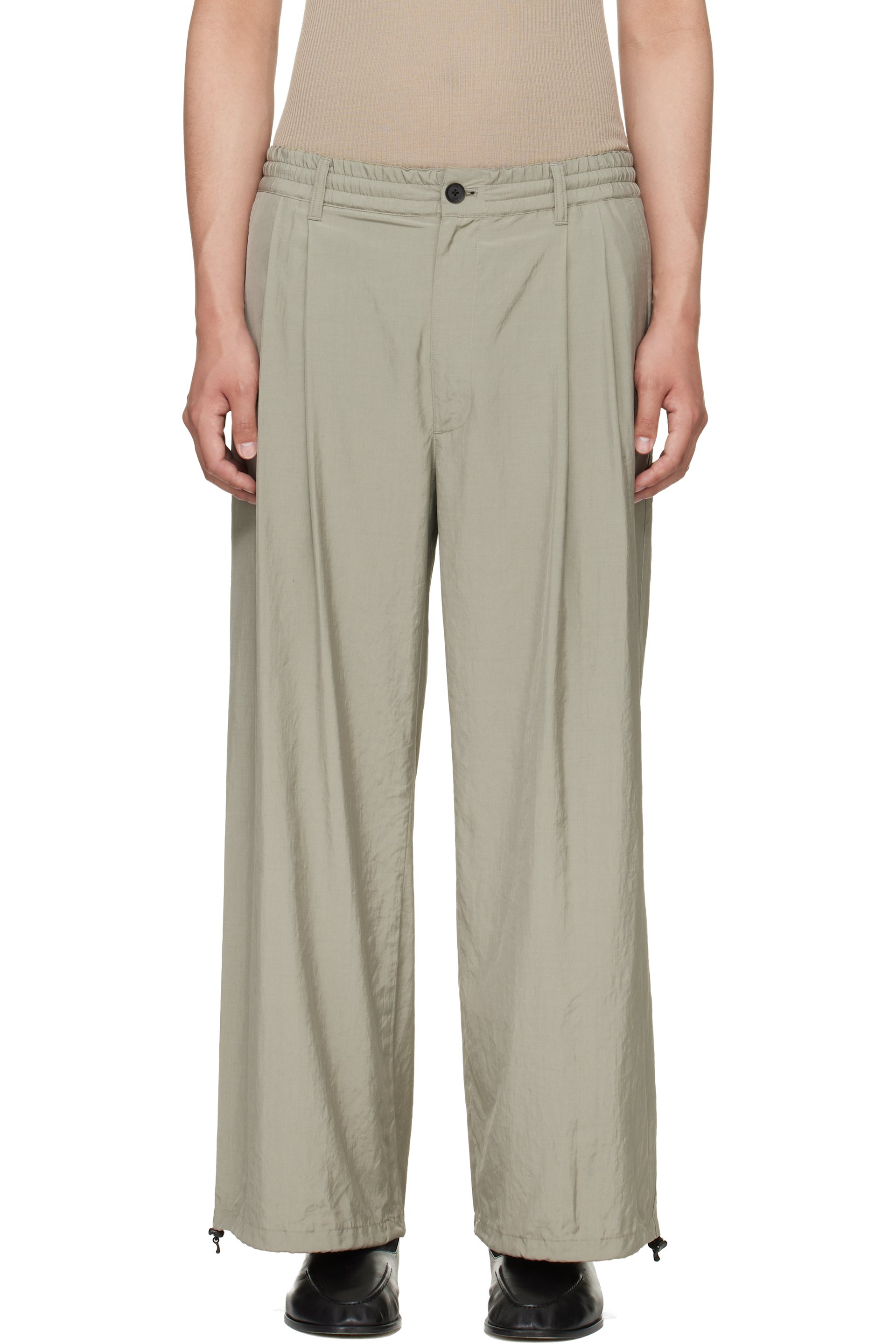 YOKE - Taupe Silk Nylon 2Pleated Easy Trousers