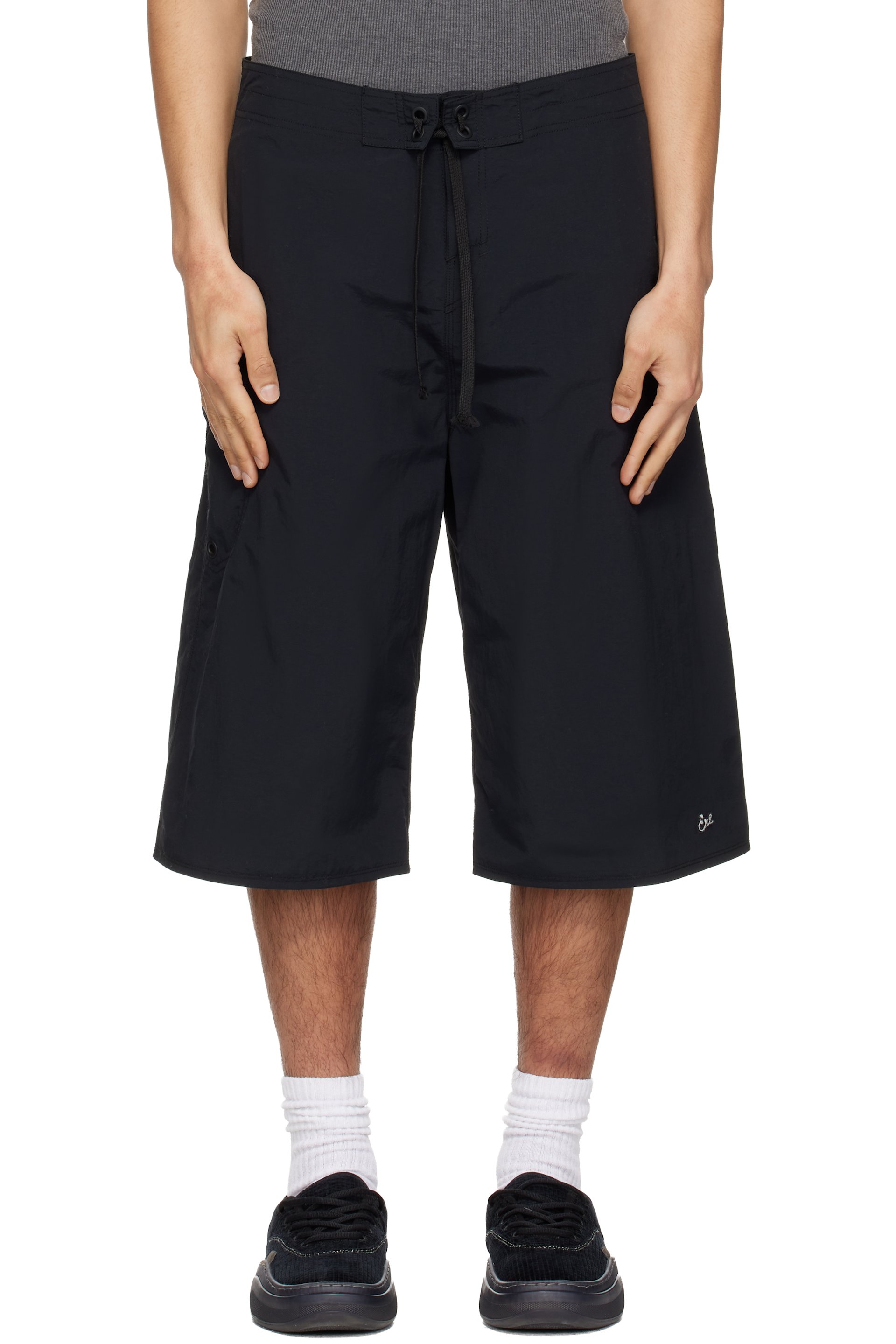 ERL - Short long tissé noir