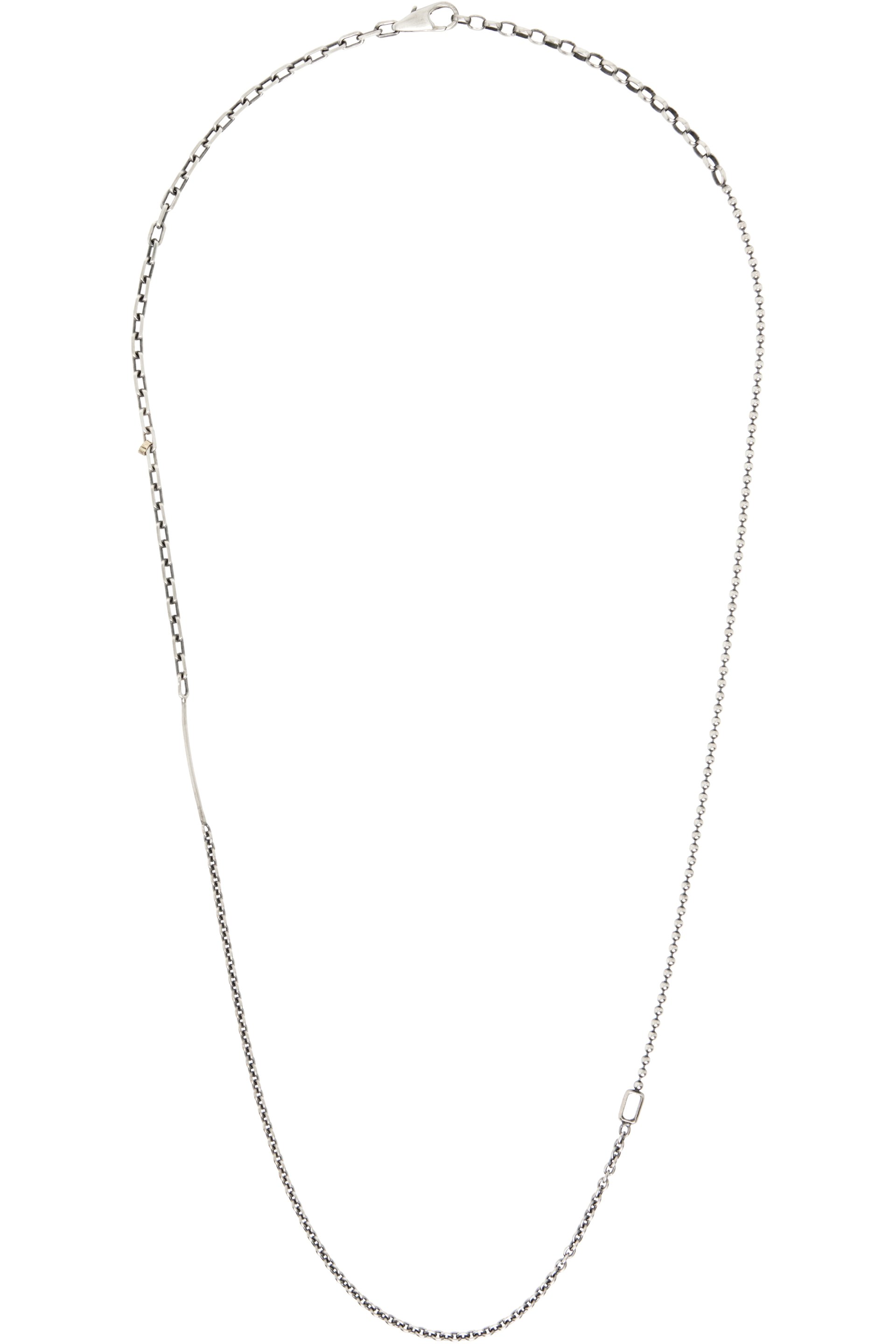 title of work - Collier en chaine