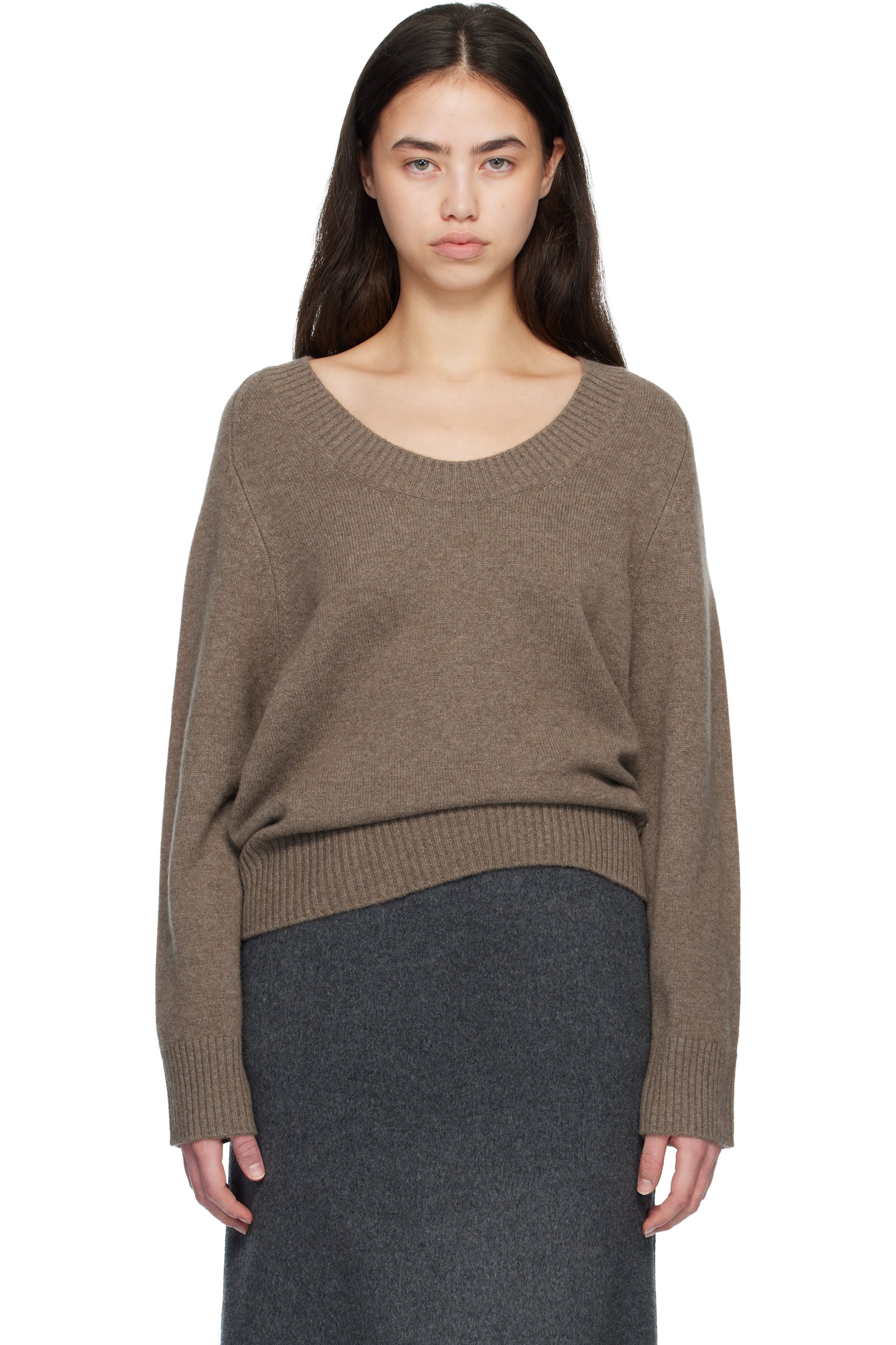 Loulou de Saison - Pull BAJI brun en cachemire à encolure arrondie