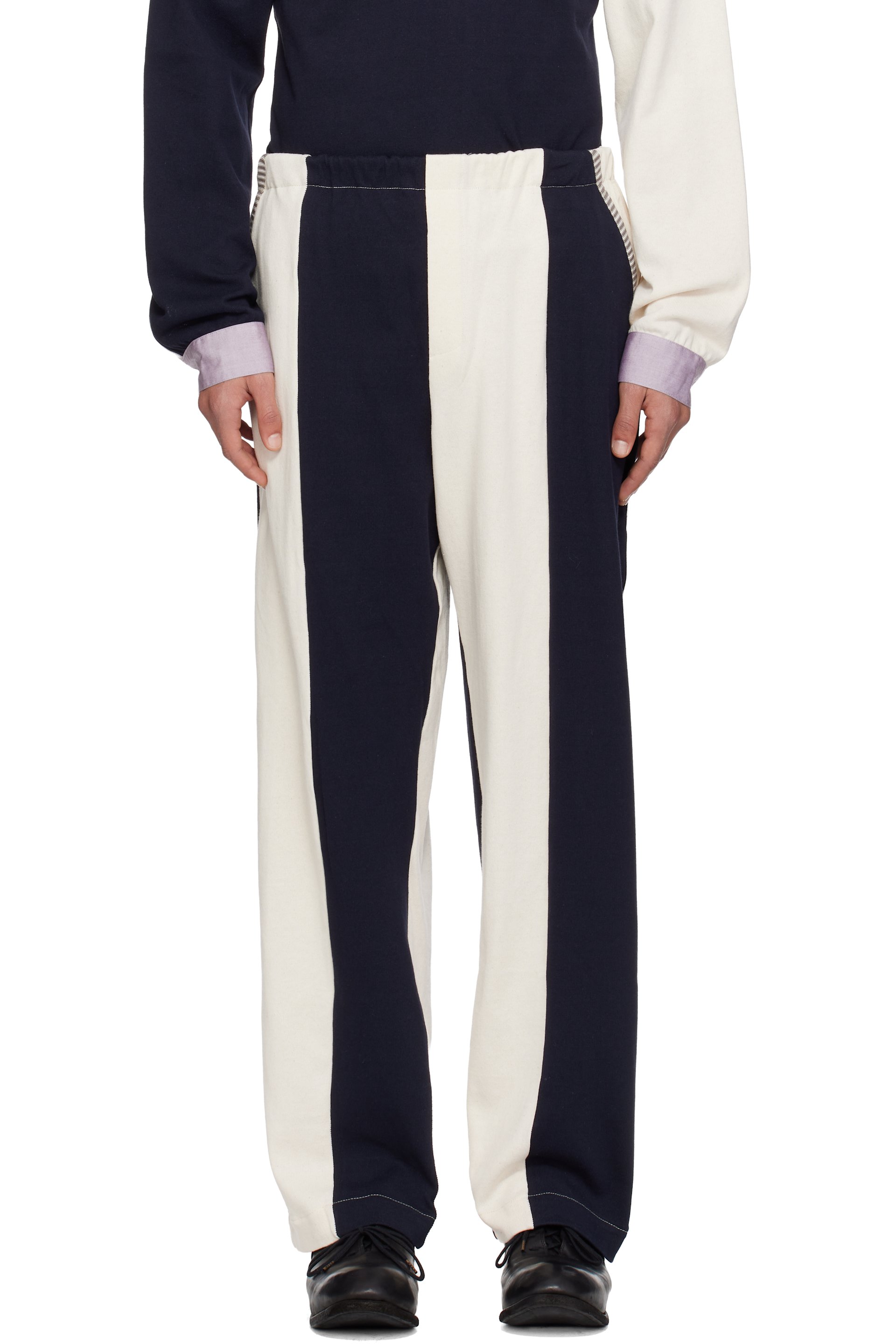 SC103 - Off-White & Navy Leap Sweatpants