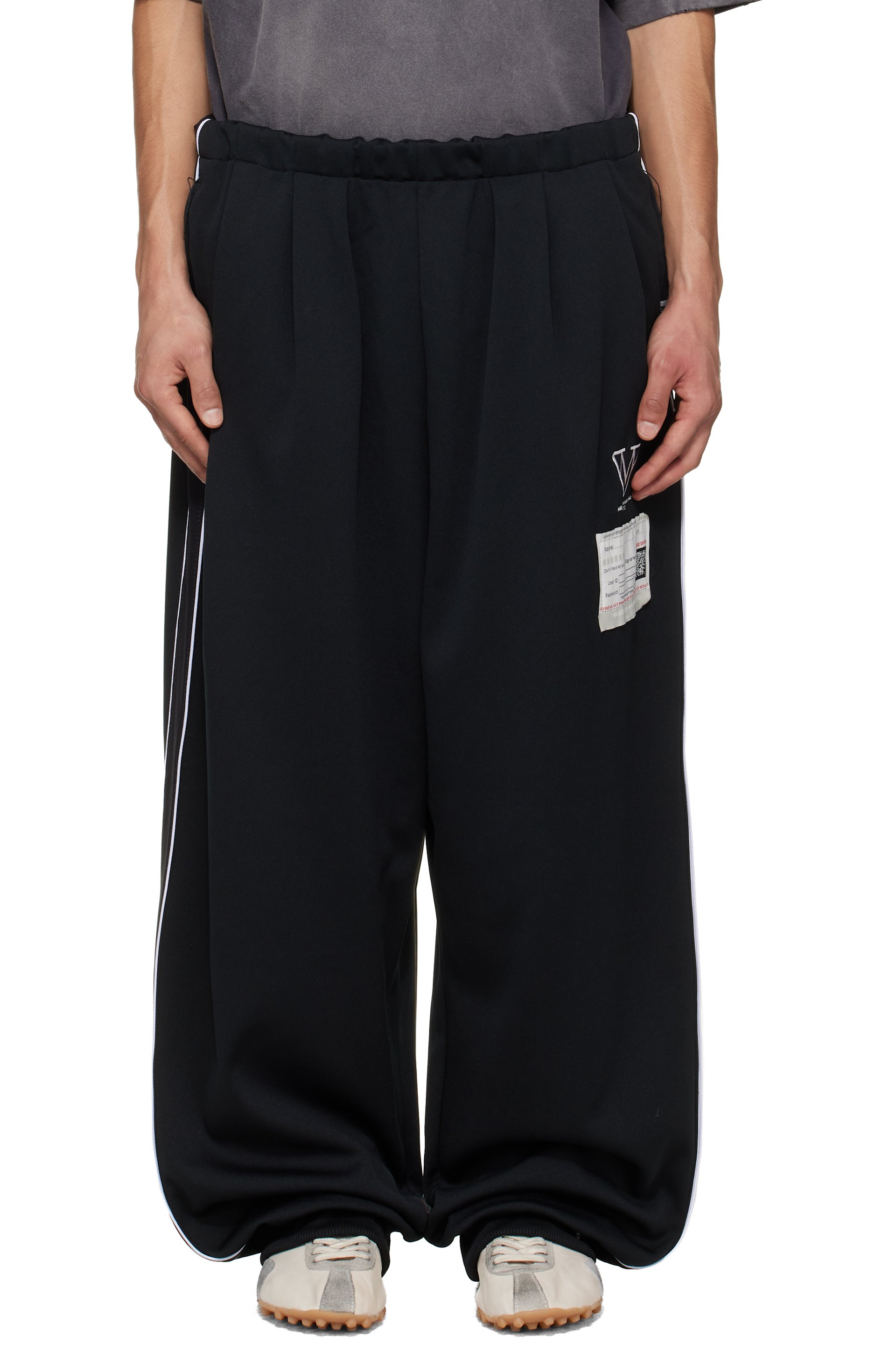 Maison MIHARA YASUHIRO - Black Amateur Sewn Like Track Pants