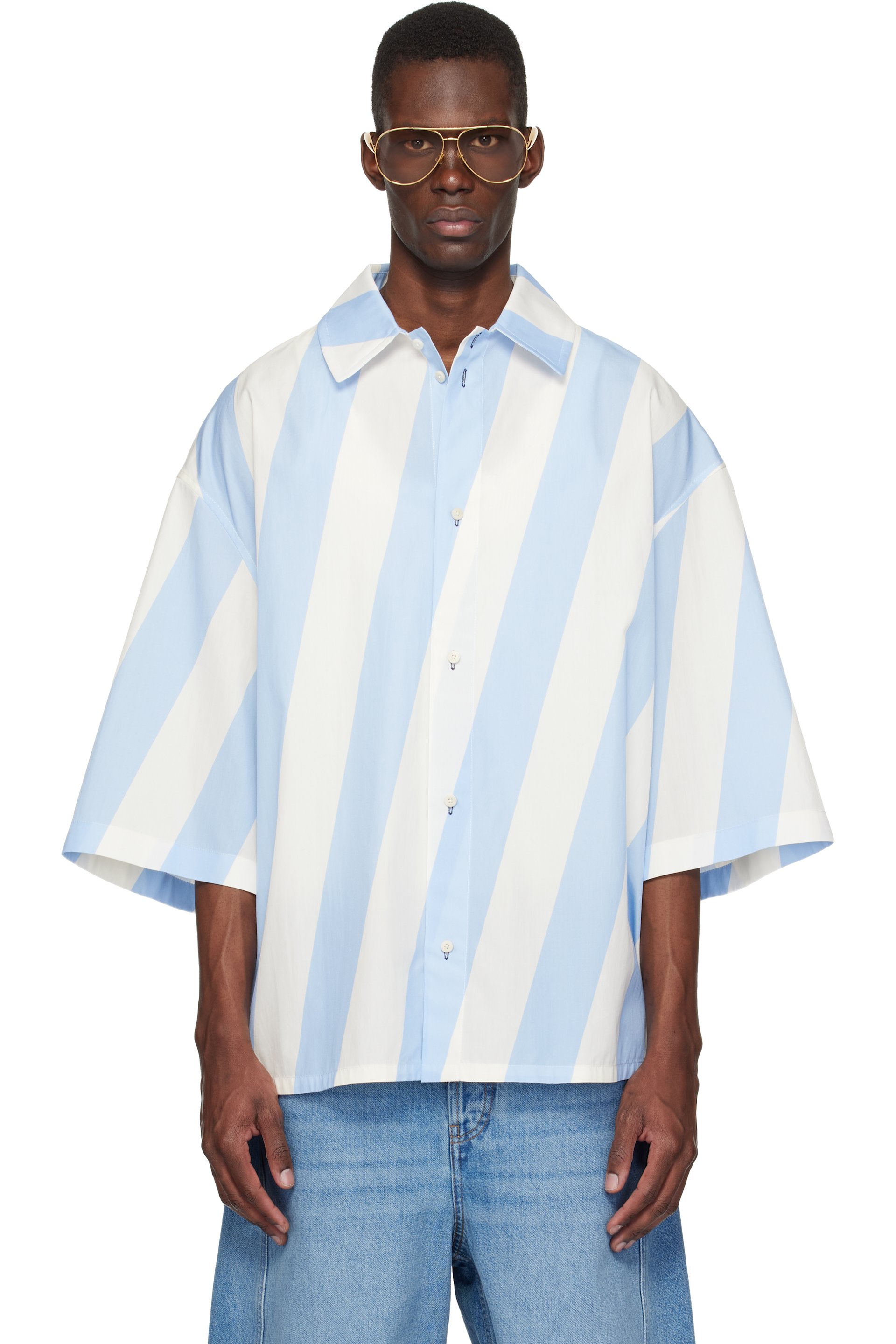 メンズ用 JACQUEMUS シャツ | SSENSE 日本 メンズ用 JACQUEMUS シャツ | SSENSE 日本