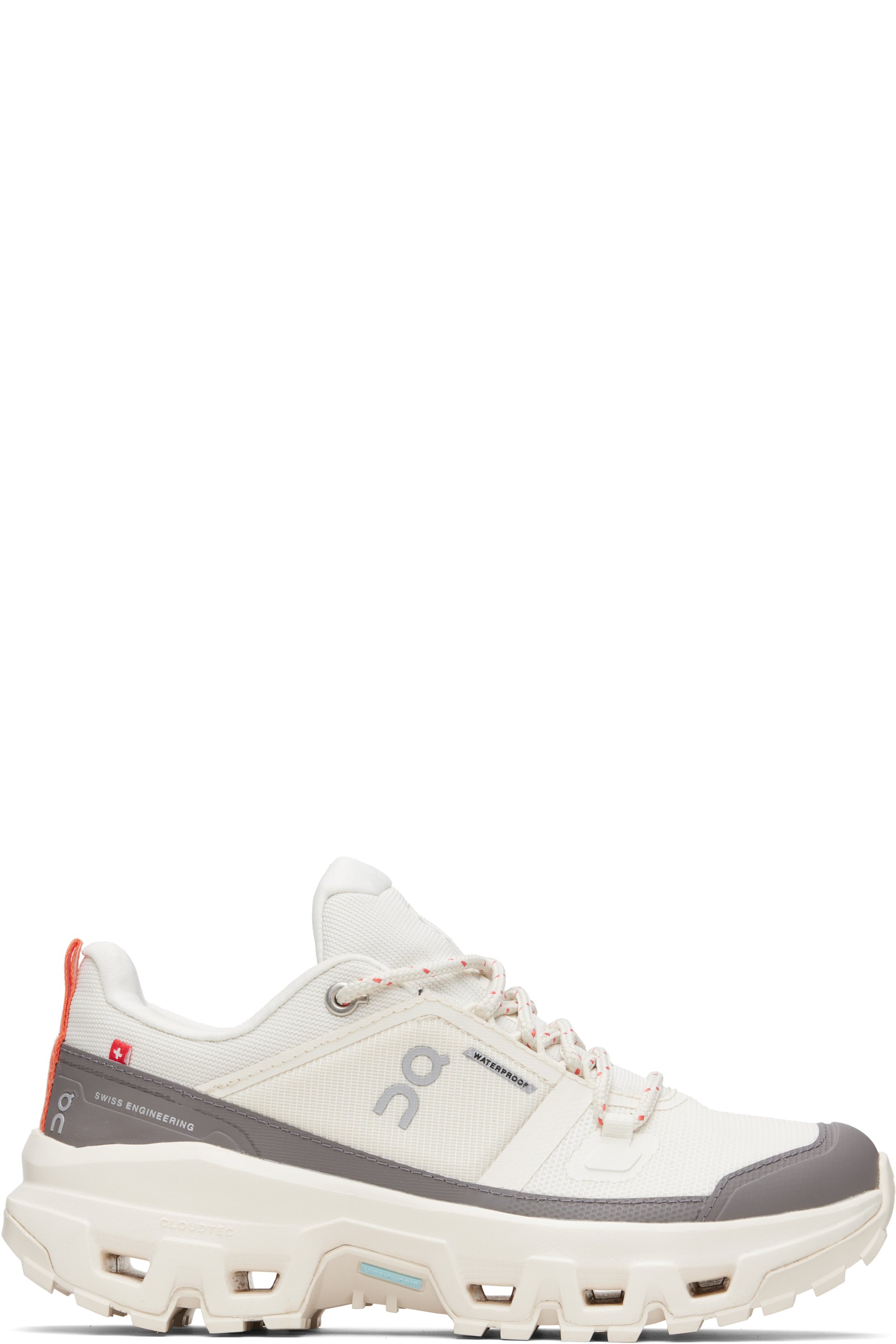 On - Baskets basses imperméables Cloudrock blanc cassé