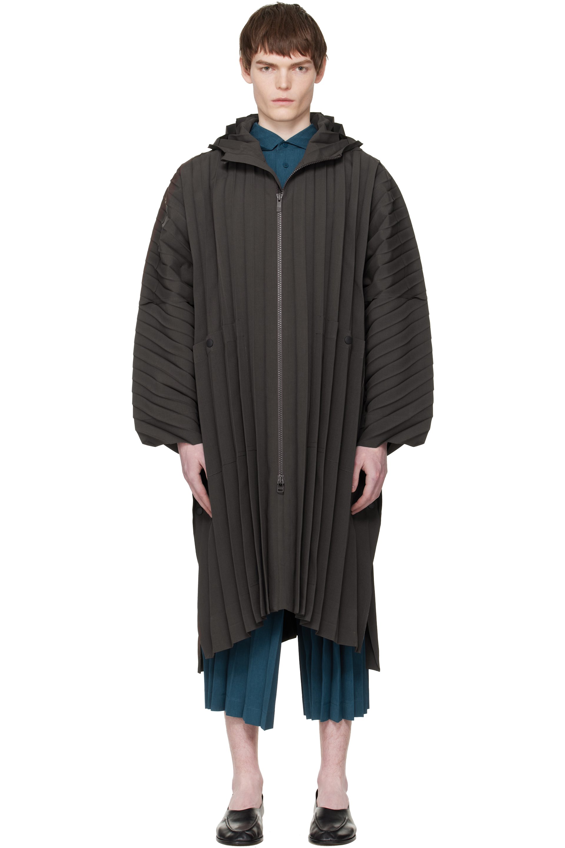 HOMME PLISSÉ ISSEY MIYAKE: Brown Edge Light February Coat | SSENSE