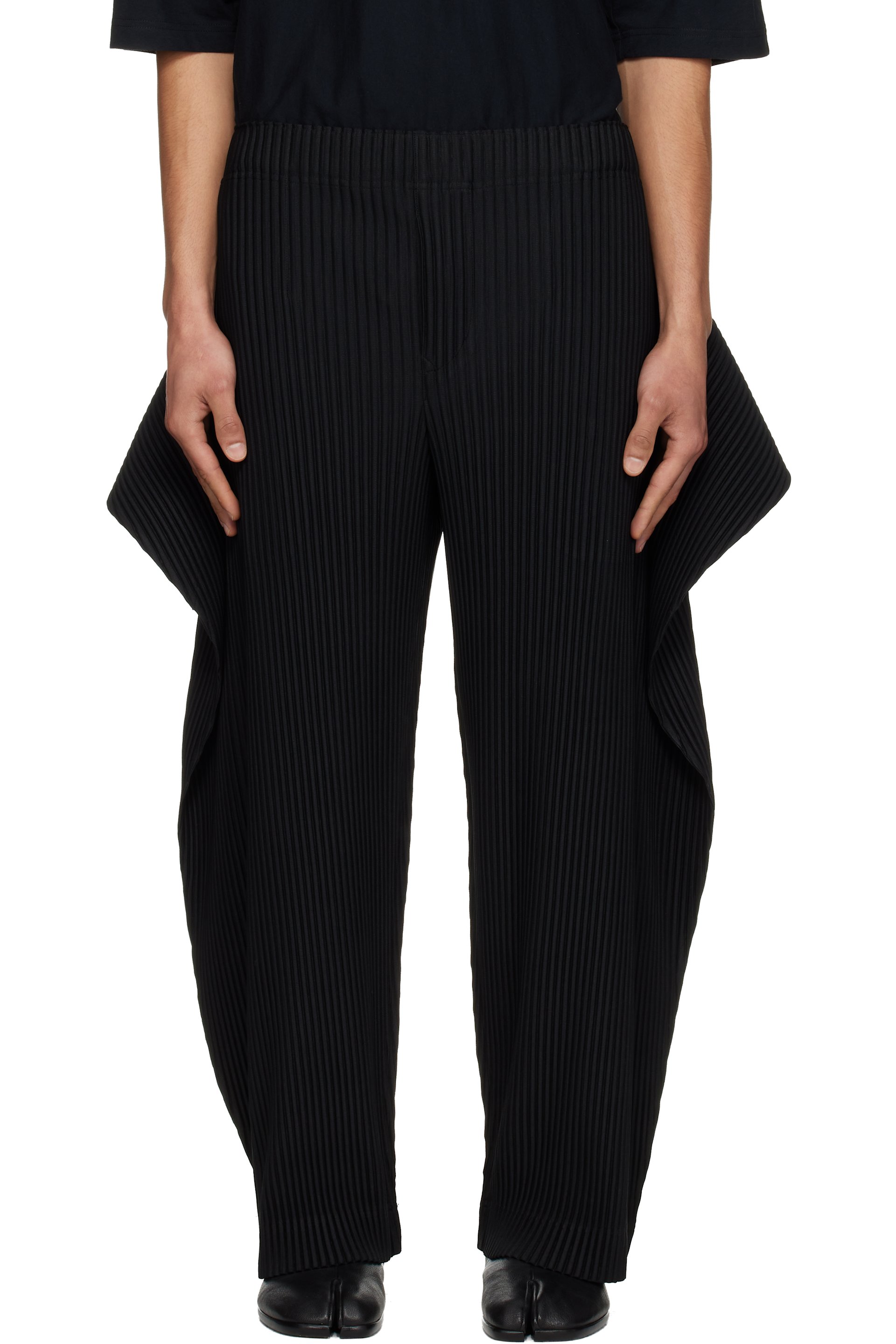 HOMME PLISSÉ ISSEY MIYAKE - Black Cover And Fold Trousers