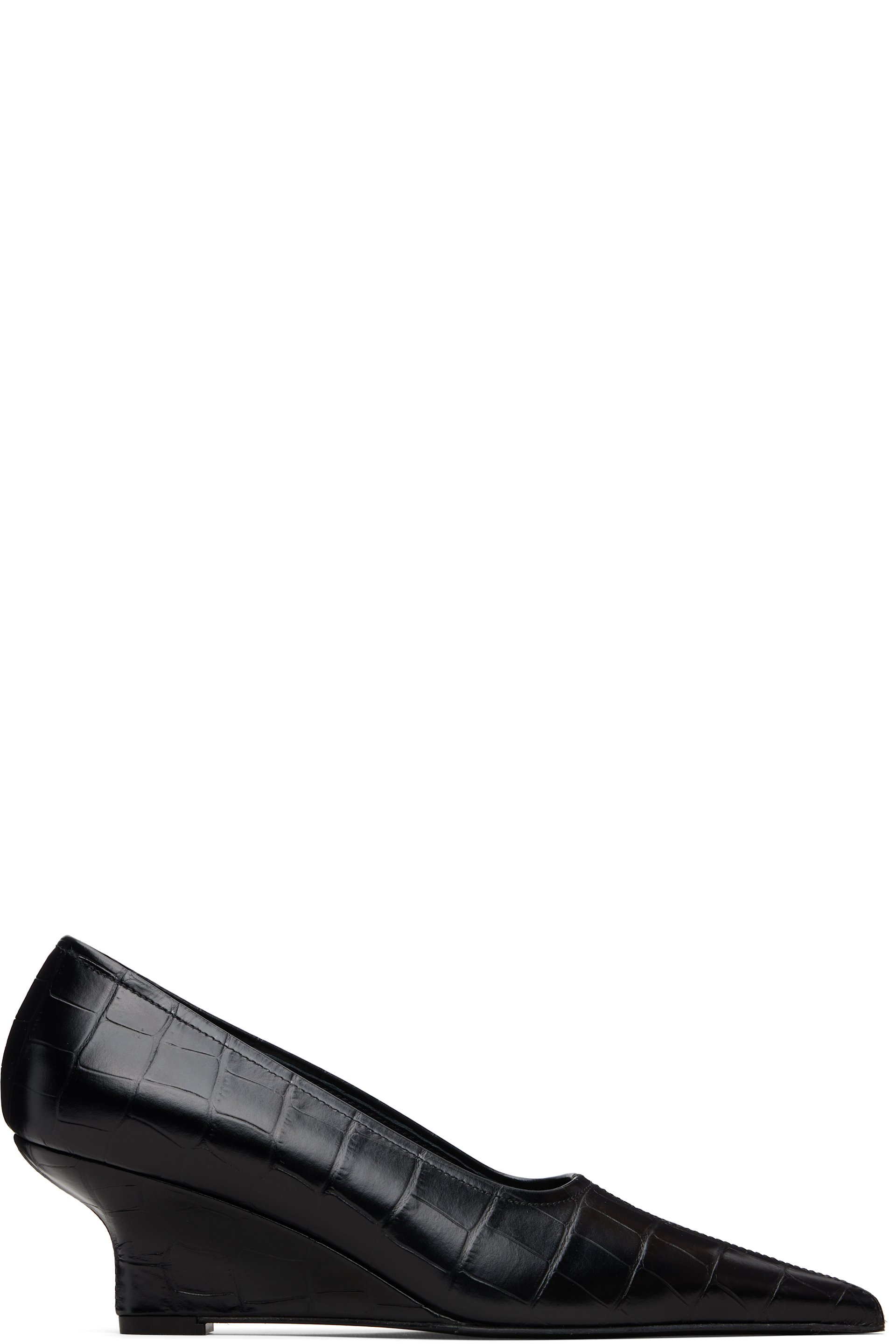 TOTEME - Chaussures à talon compensé noires en cuir gaufré façon croco à bout pointu