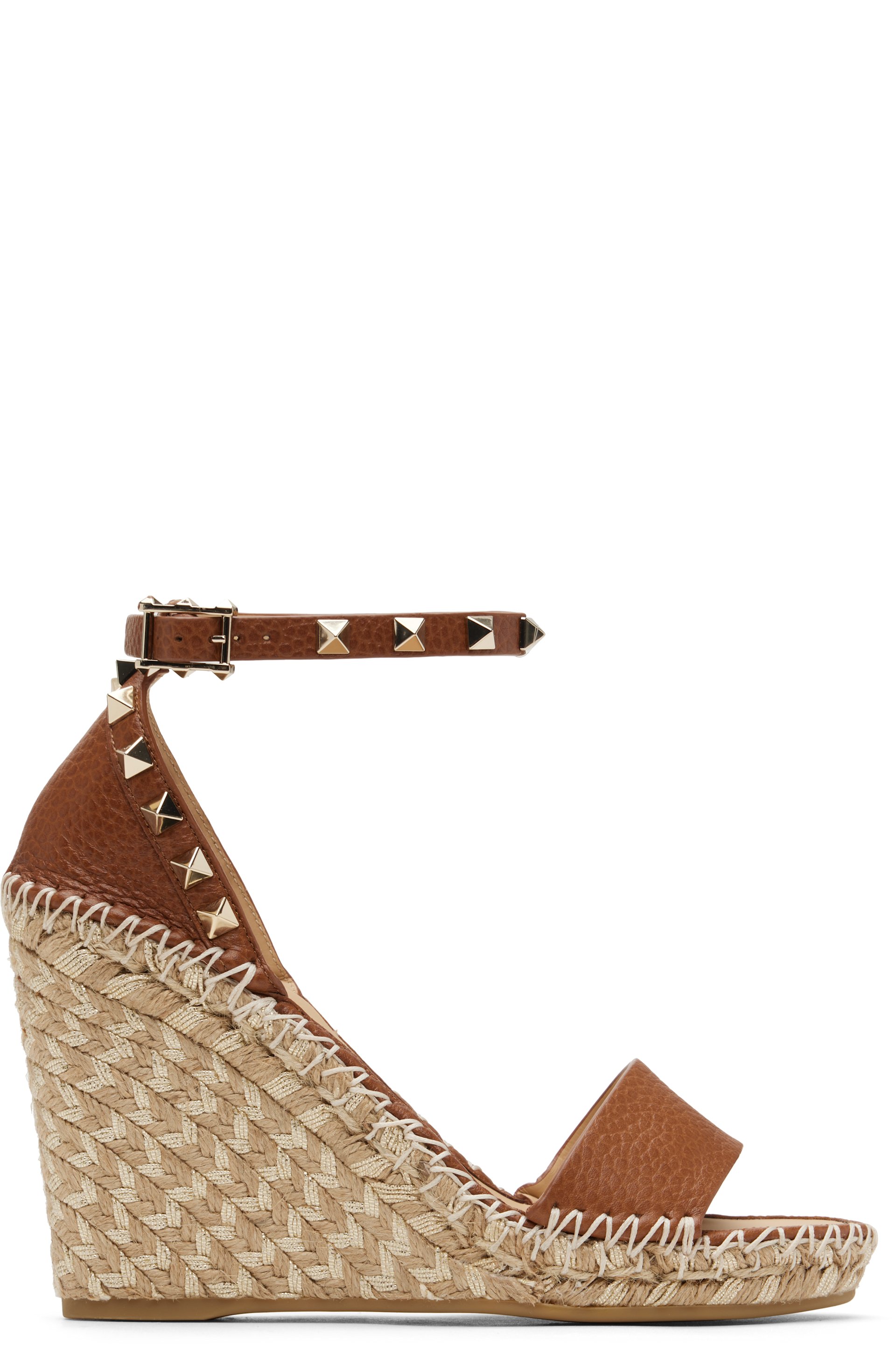 Valentino Garavani - Sandales à talon compensé Double brun clair en cuir de veau grainé à clous Rockstud