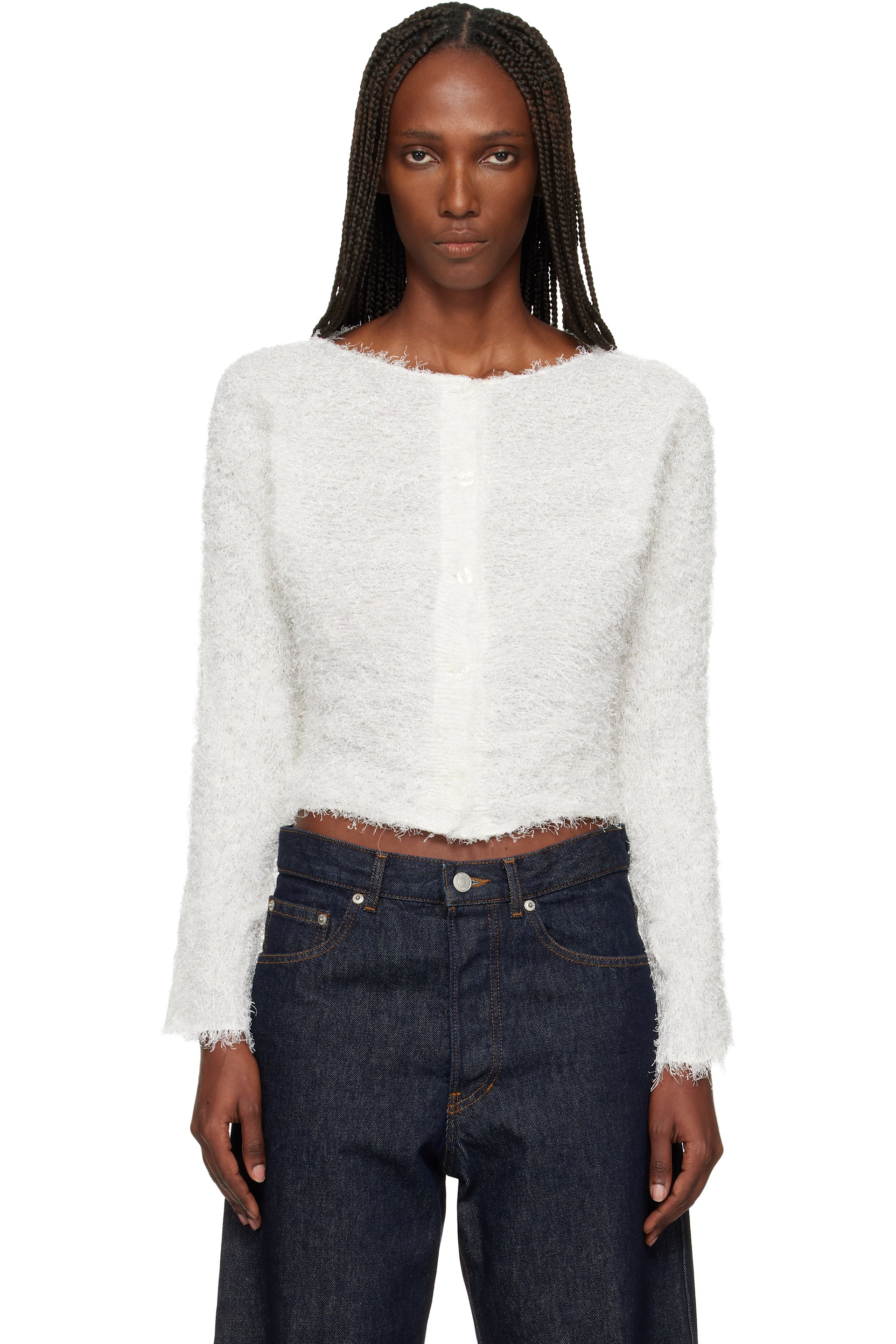 Issey Miyake - Pull blanc cassé en tricot à ornements en jacquard à fils coupés et à plissures