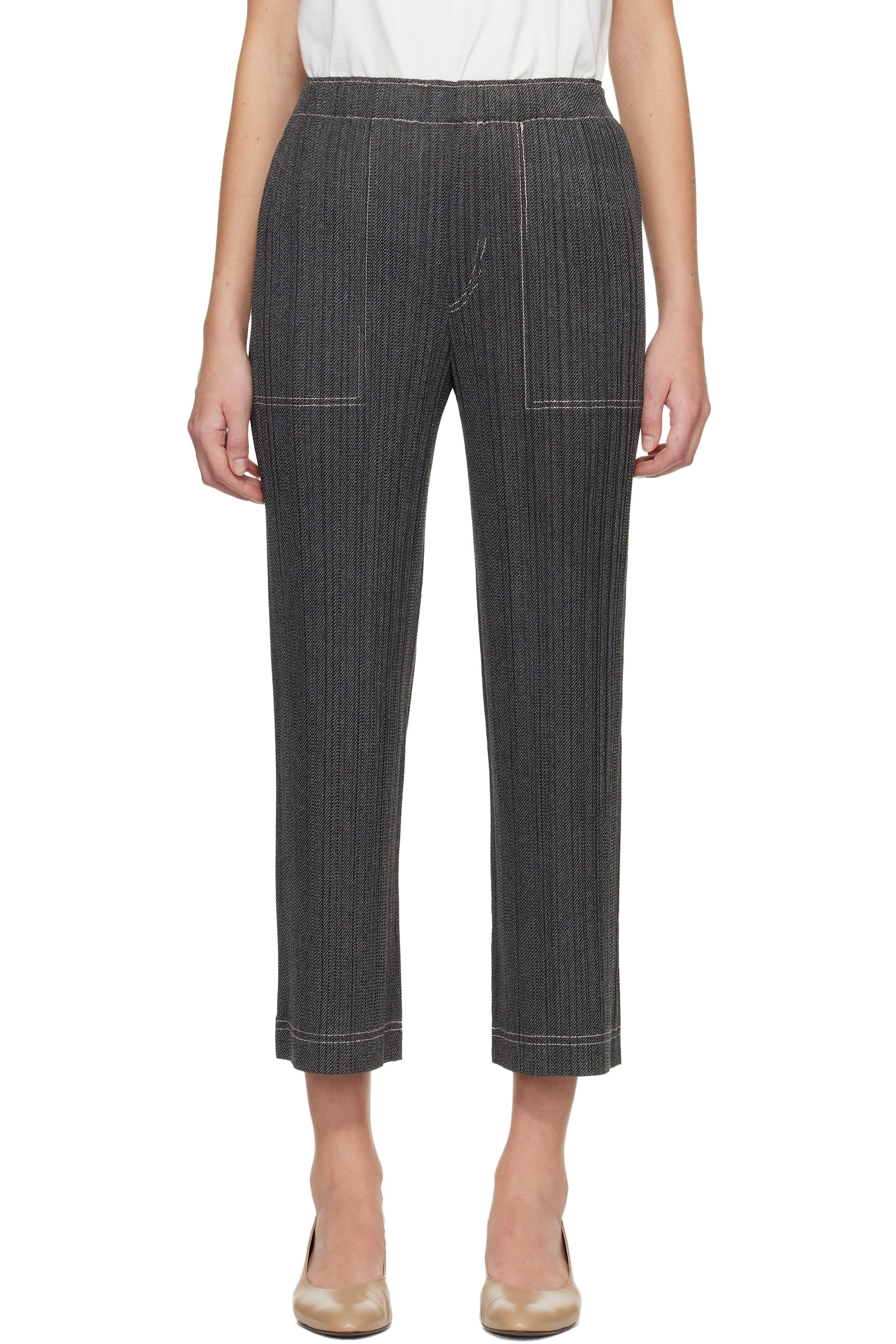 PLEATS PLEASE ISSEY MIYAKE - Pantalon gris en denim de coton