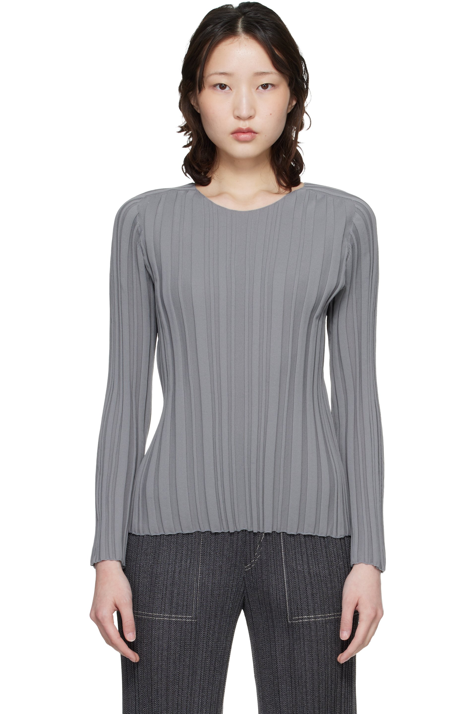 PLEATS PLEASE ISSEY MIYAKE - Haut gris en tricot côtelé
