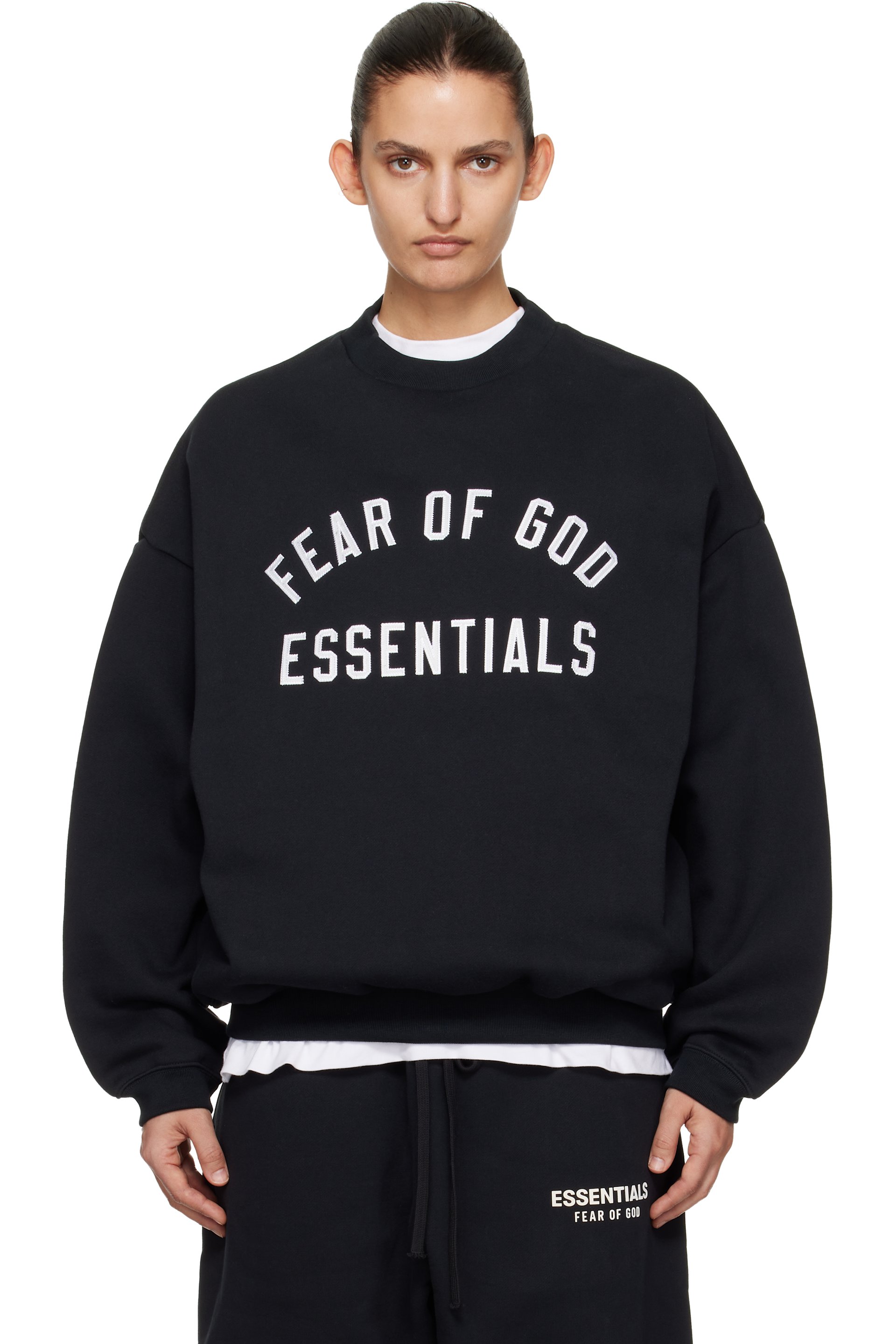 Fear of God ESSENTIALS - Pull molletonné noir à logo de style collégial et à col ras du cou