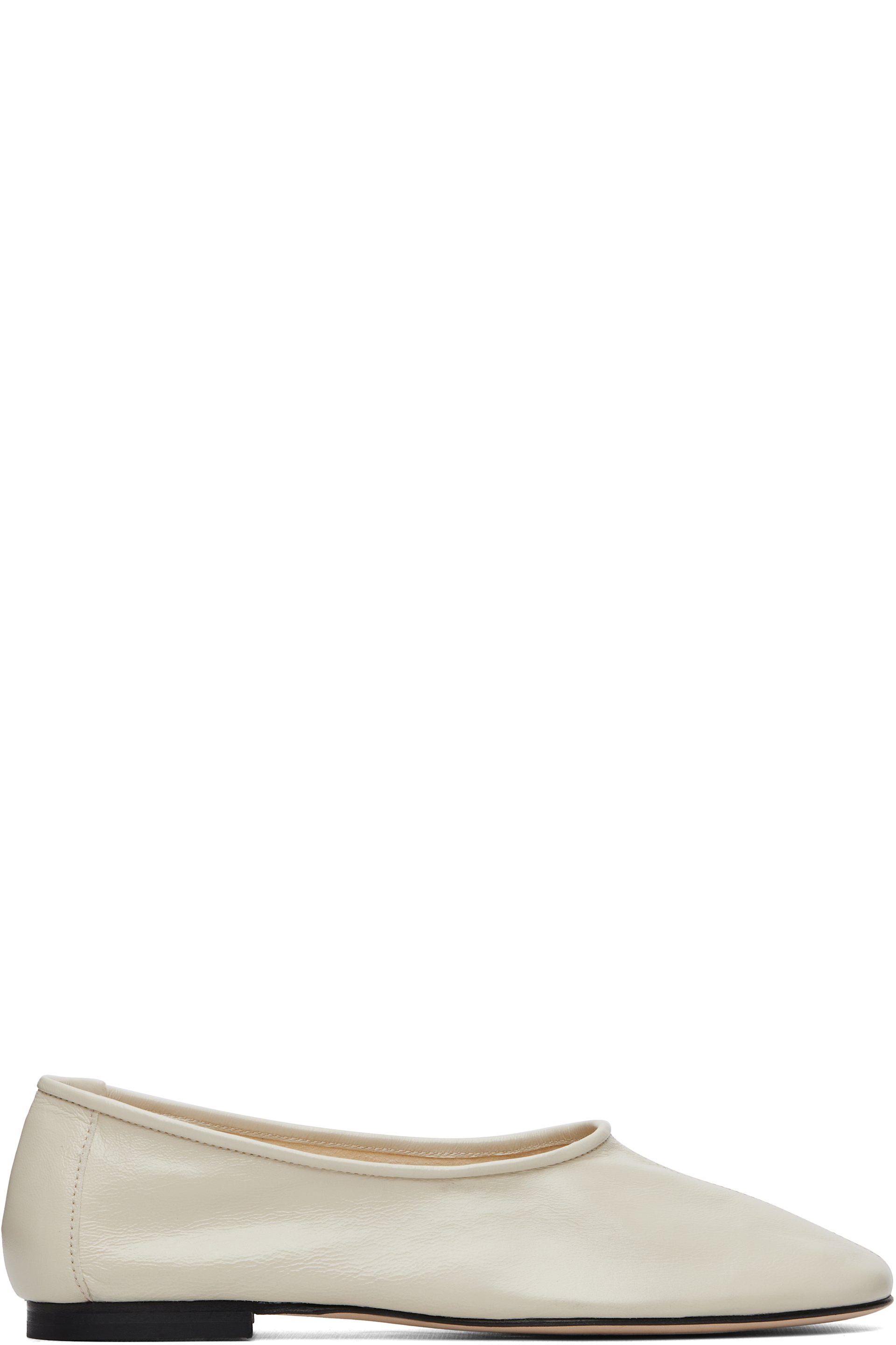 BY FAR - Off-White Prudence Flats